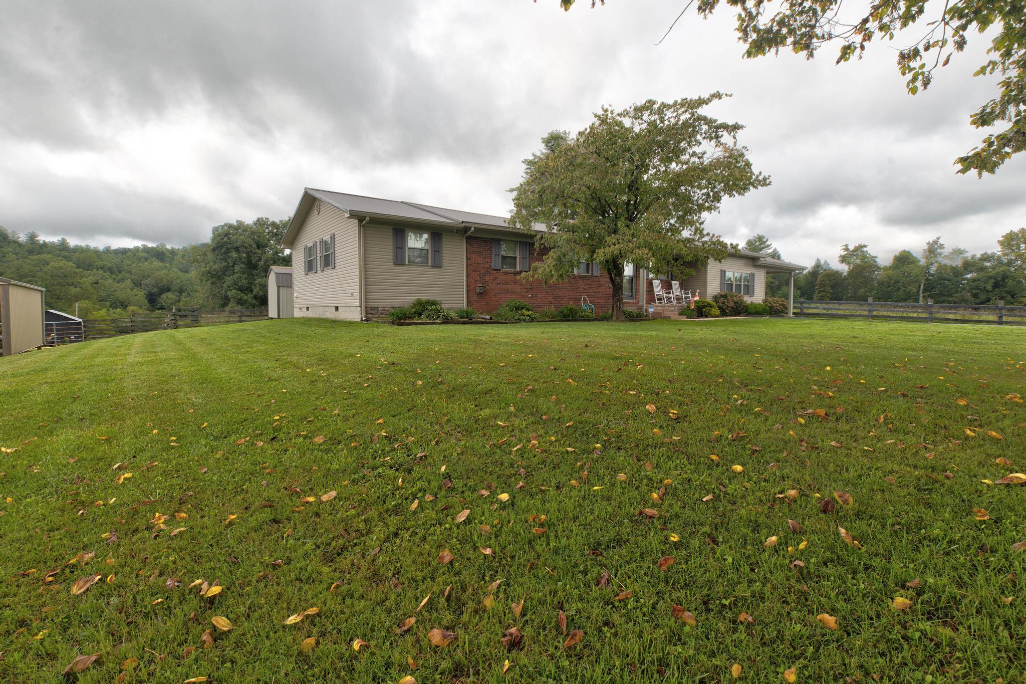 1375 Kentucky 882 Property Photo 1