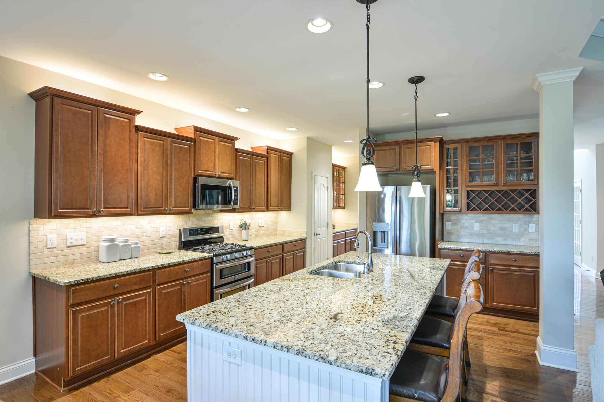 132 Sunningdale Drive Property Photo 3