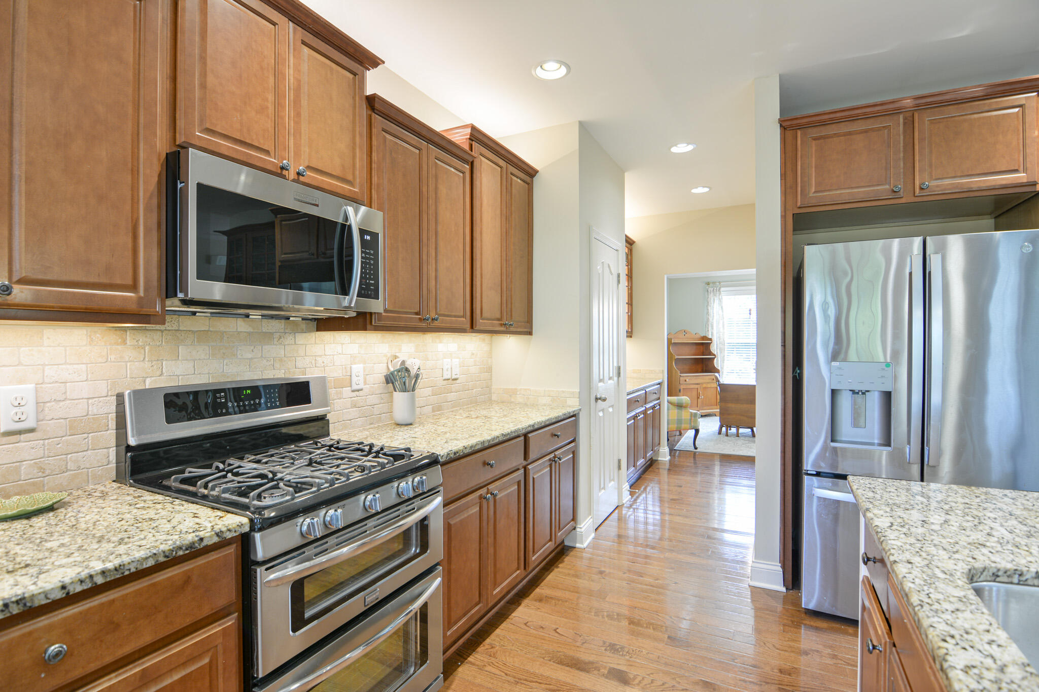 132 Sunningdale Drive Property Photo 8