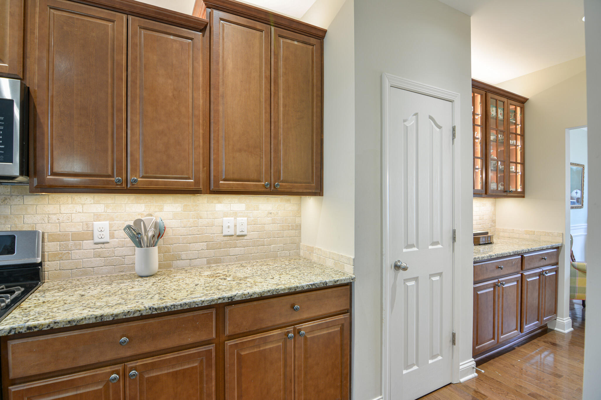 132 Sunningdale Drive Property Photo 9