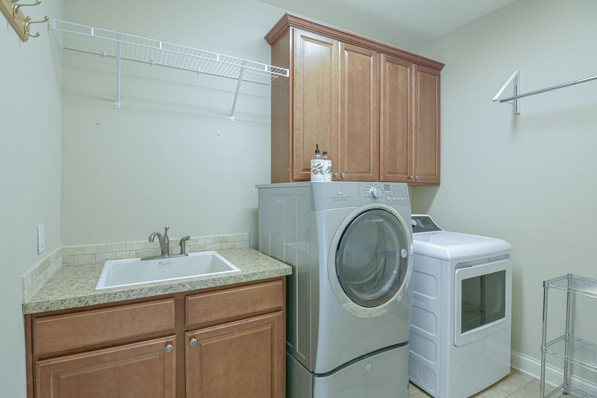 132 Sunningdale Drive Property Photo 32