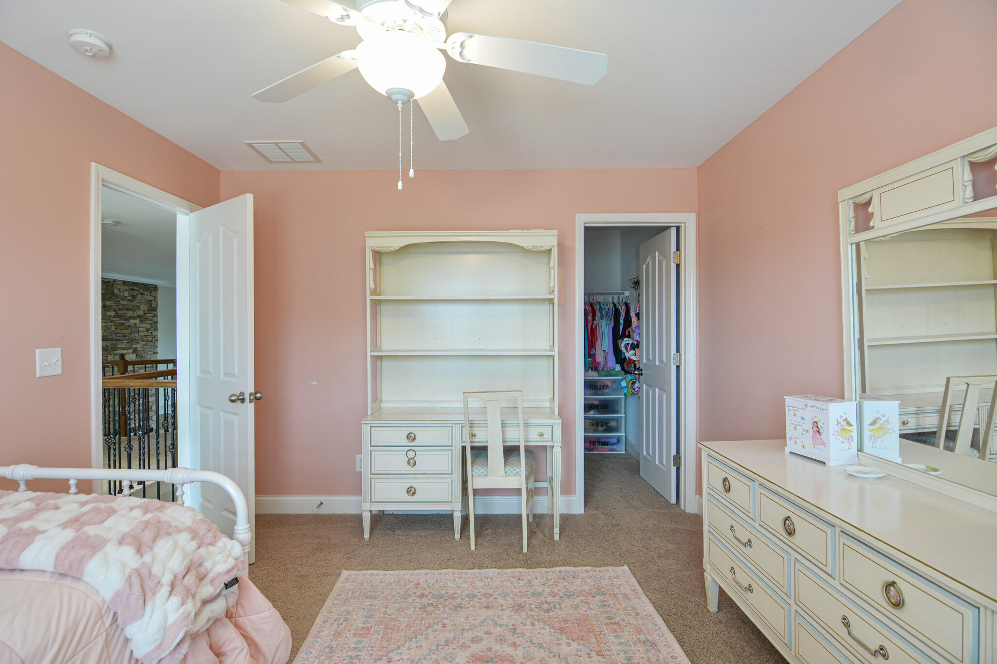132 Sunningdale Drive Property Photo 40