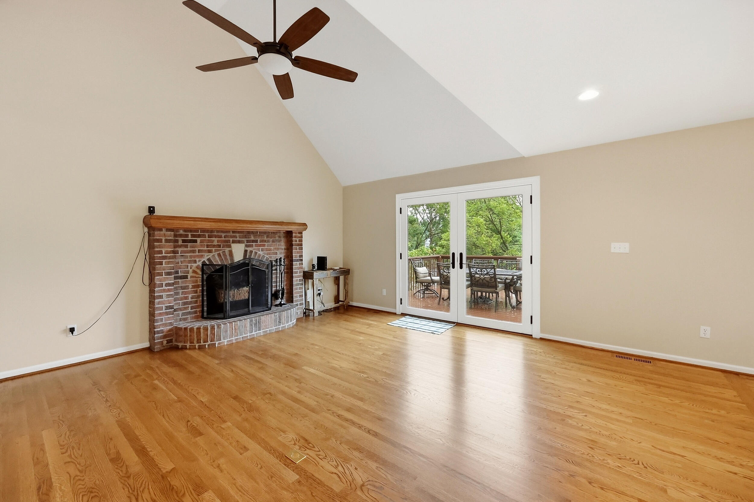 210 Mallard Point Court Property Photo 11
