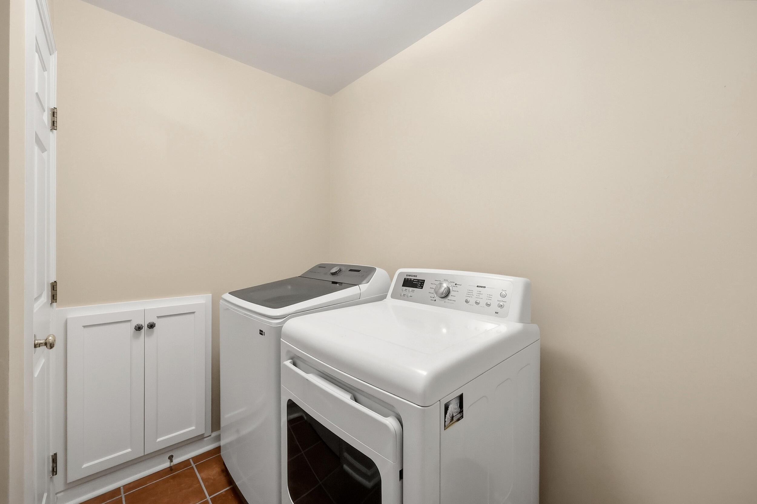 210 Mallard Point Court Property Photo 29