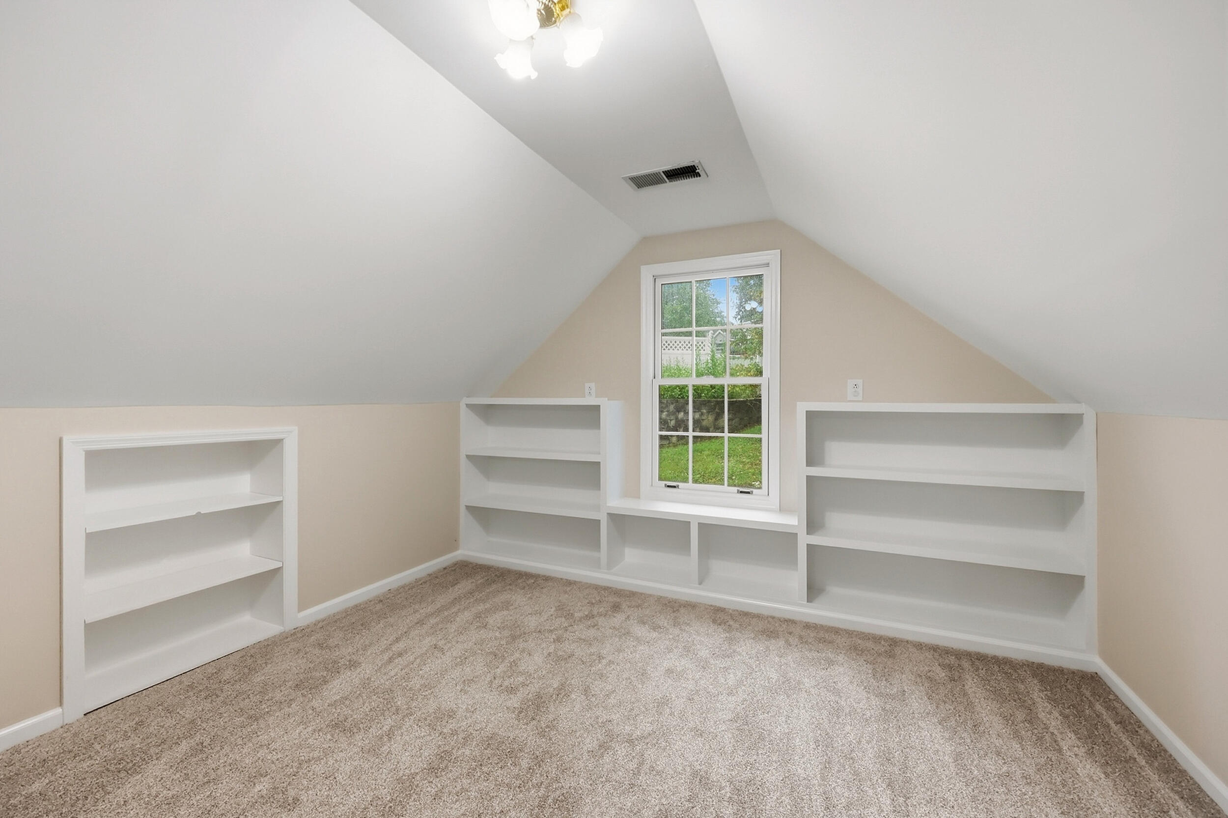 210 Mallard Point Court Property Photo 43