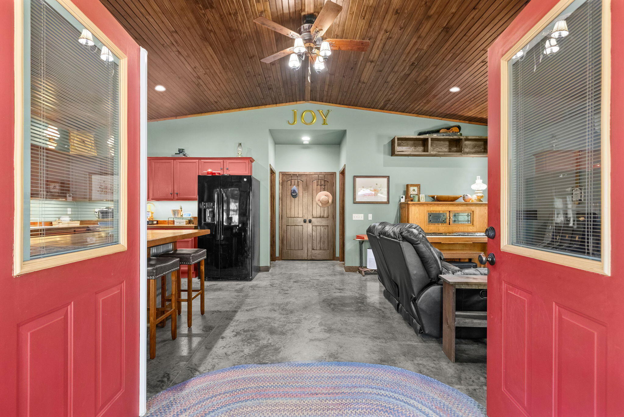 148 Church Street Property Photo 3