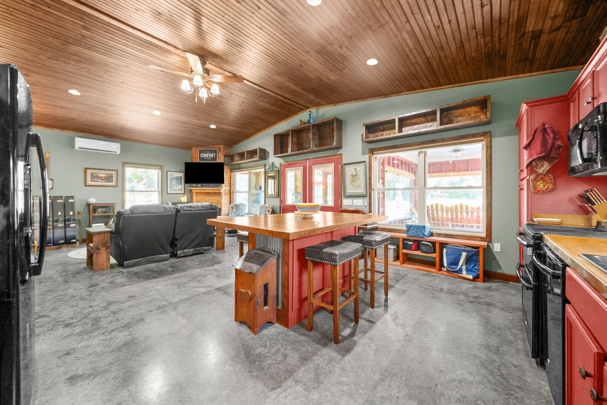 148 Church Street Property Photo 12