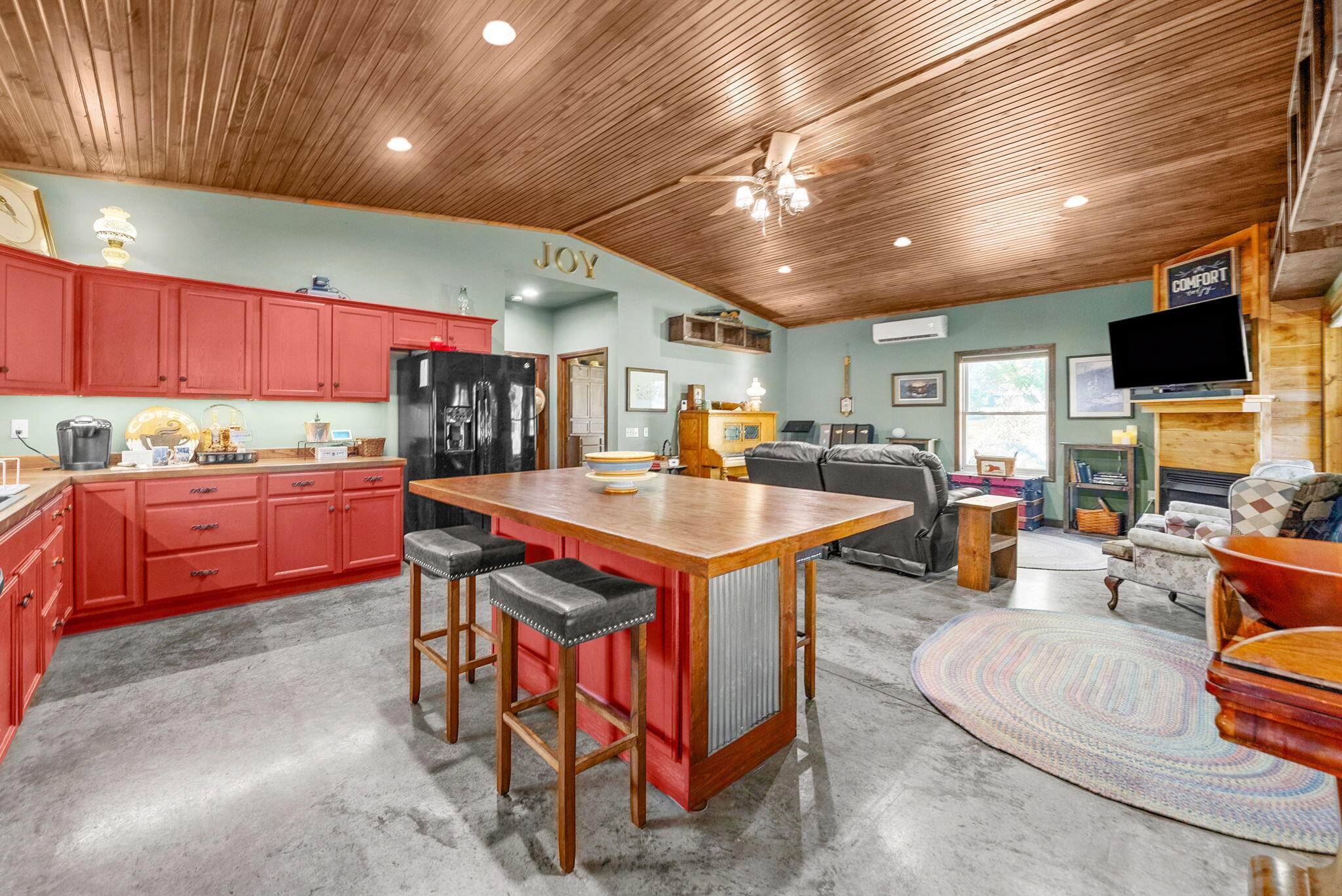 148 Church Street Property Photo 13