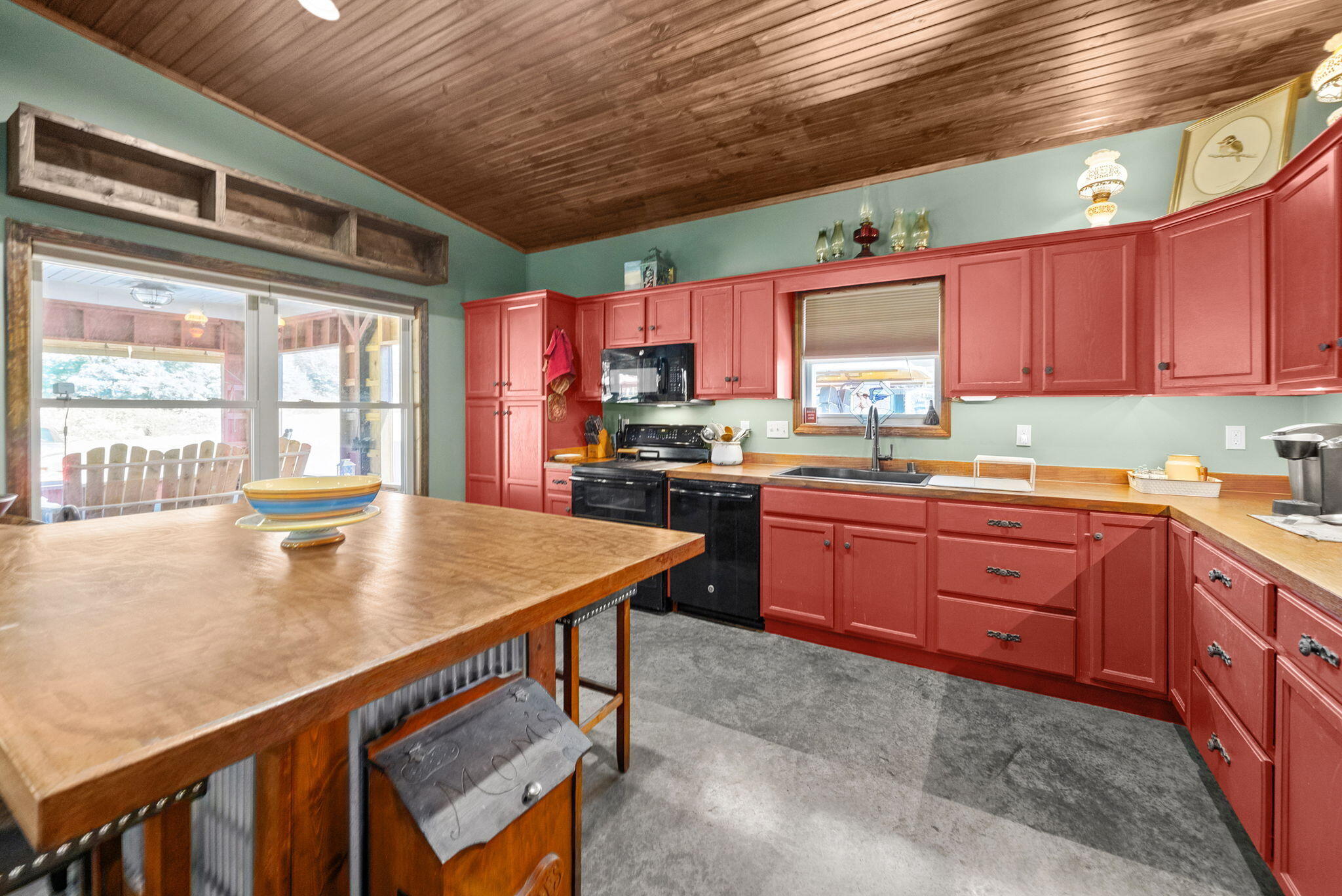 148 Church Street Property Photo 14