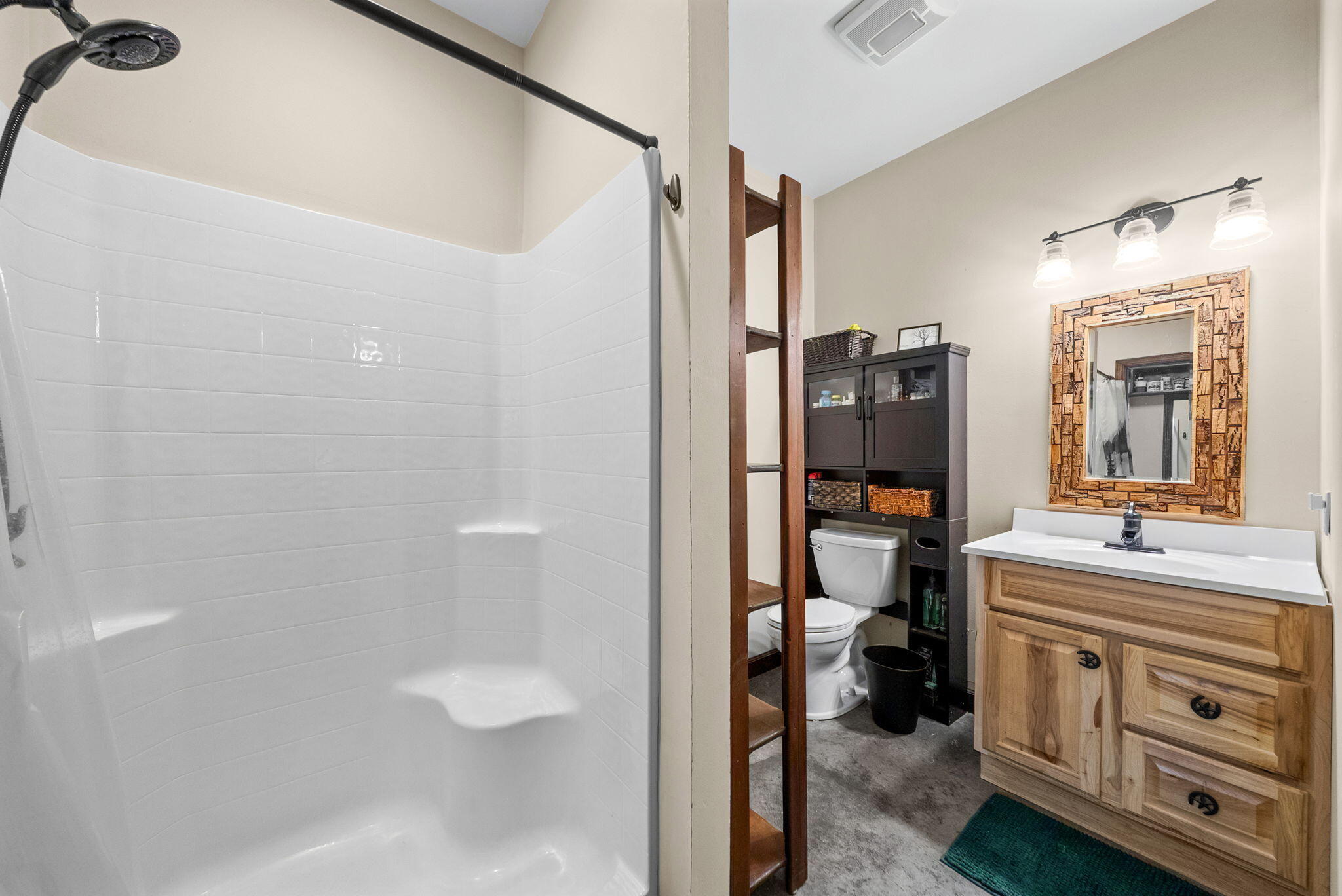 148 Church Street Property Photo 17