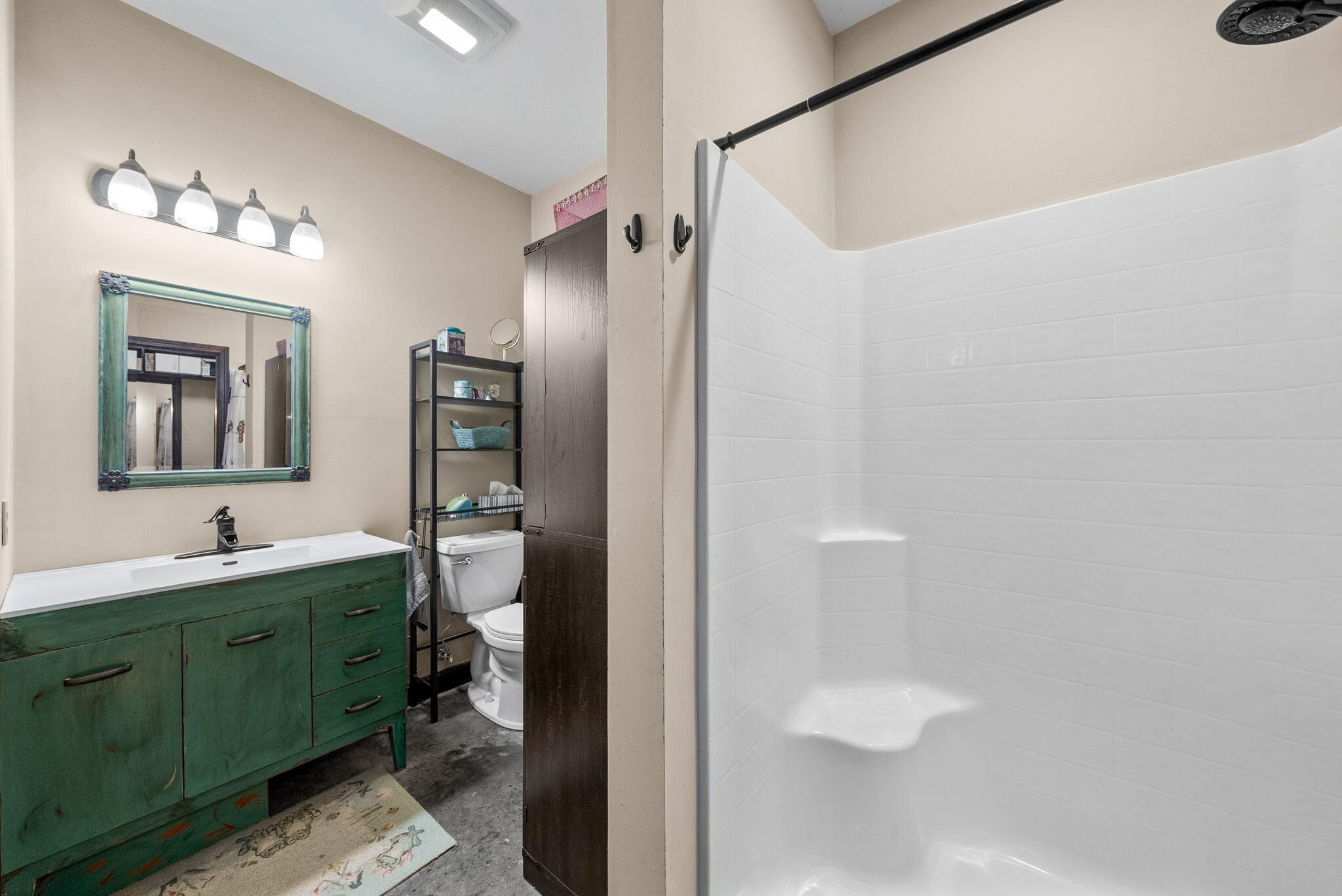 148 Church Street Property Photo 24