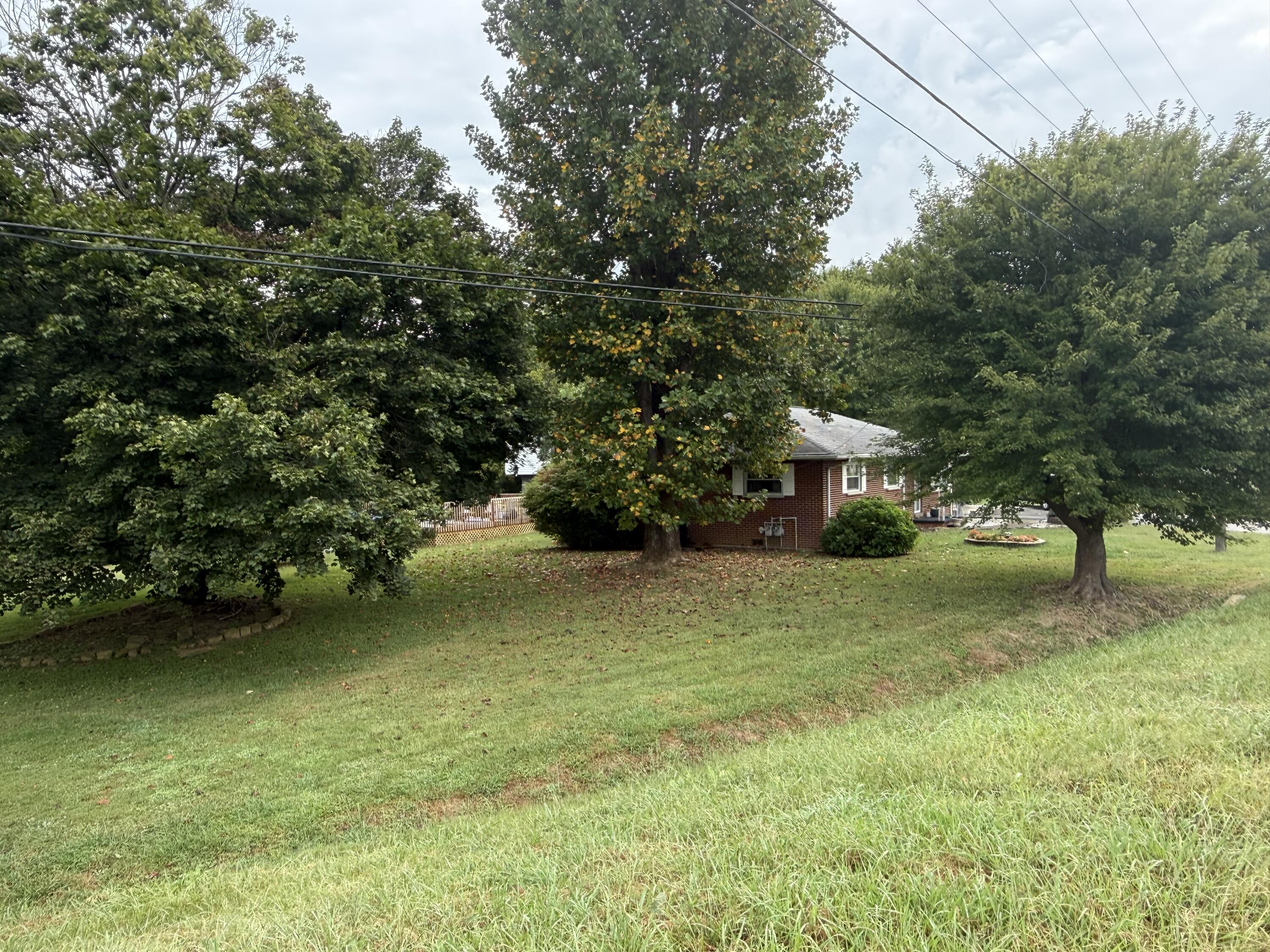 1017 N Main Street Property Photo 13