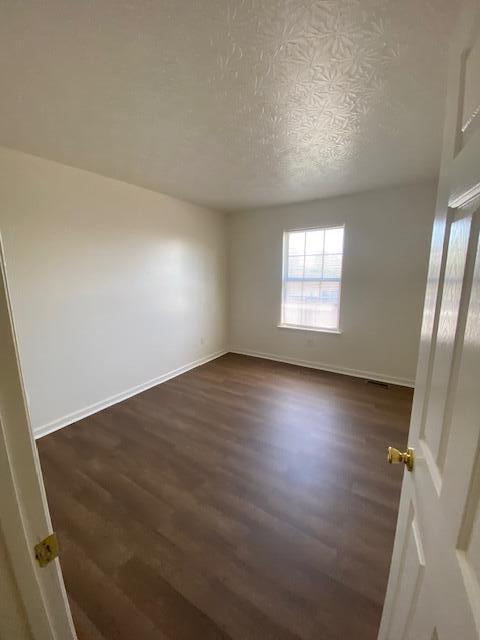 203 201/203 Tanbark Drive Drive Property Photo 11