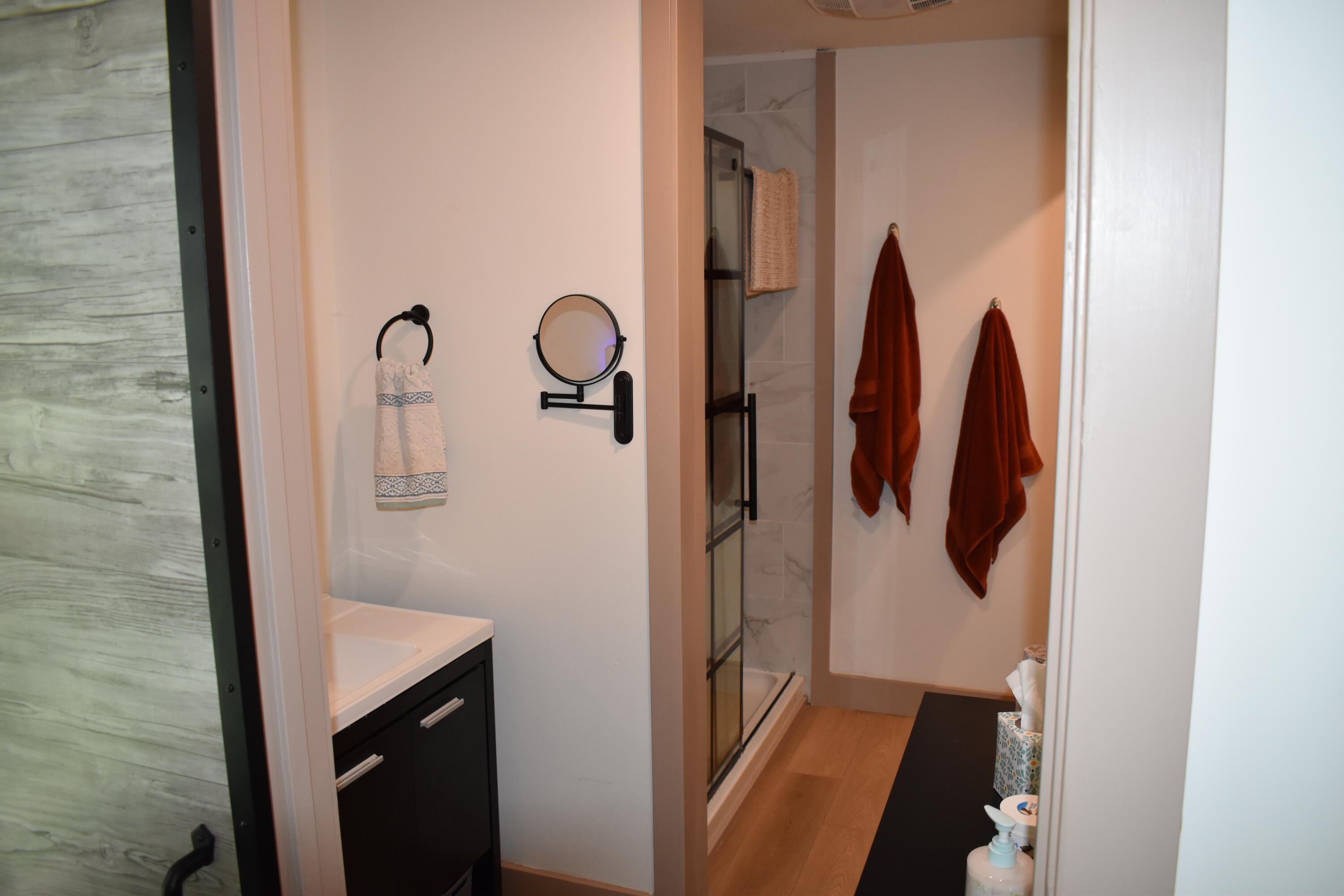 4350 Wellingborough Lane Property Photo 13