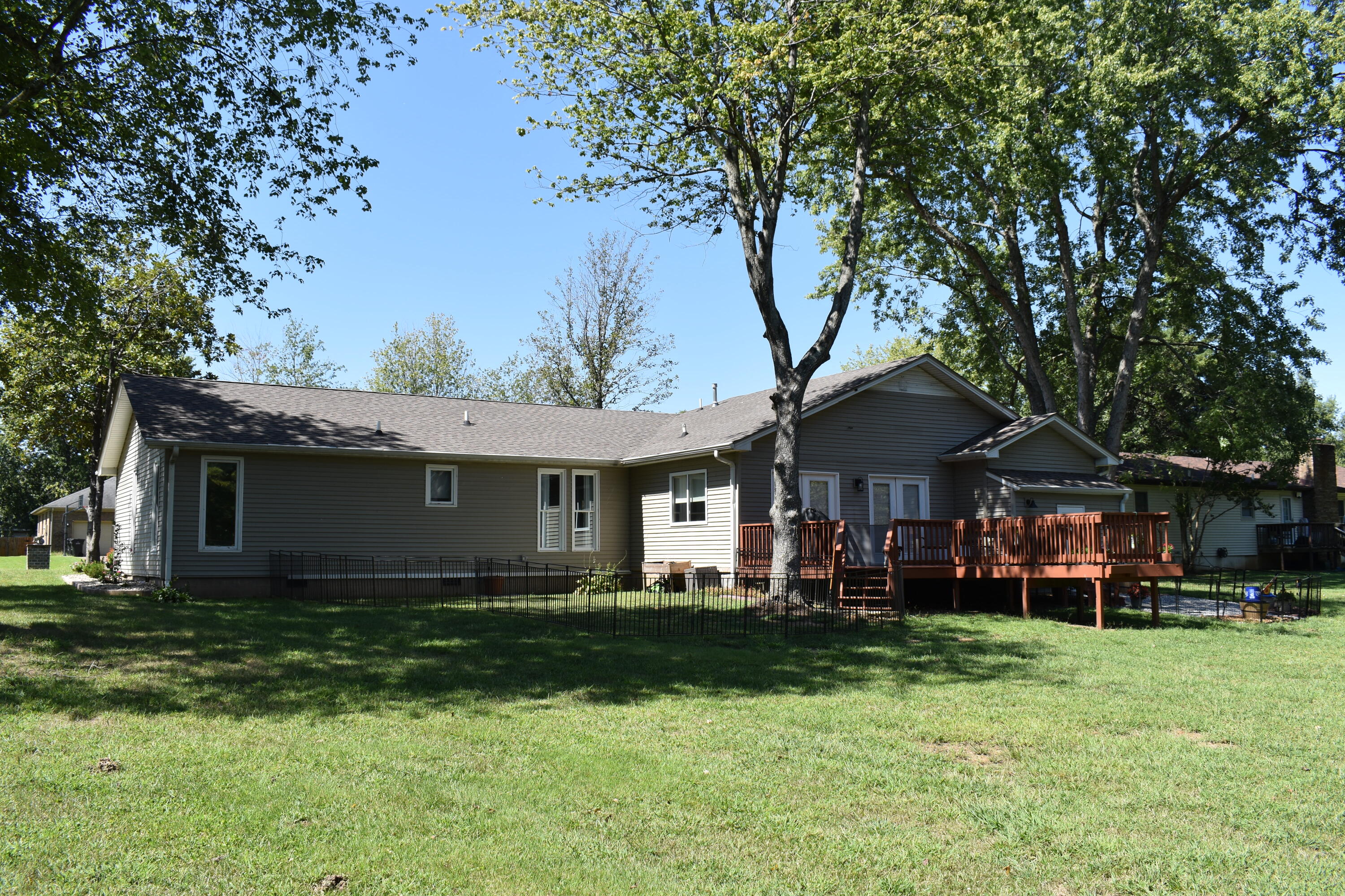 4350 Wellingborough Lane Property Photo 29