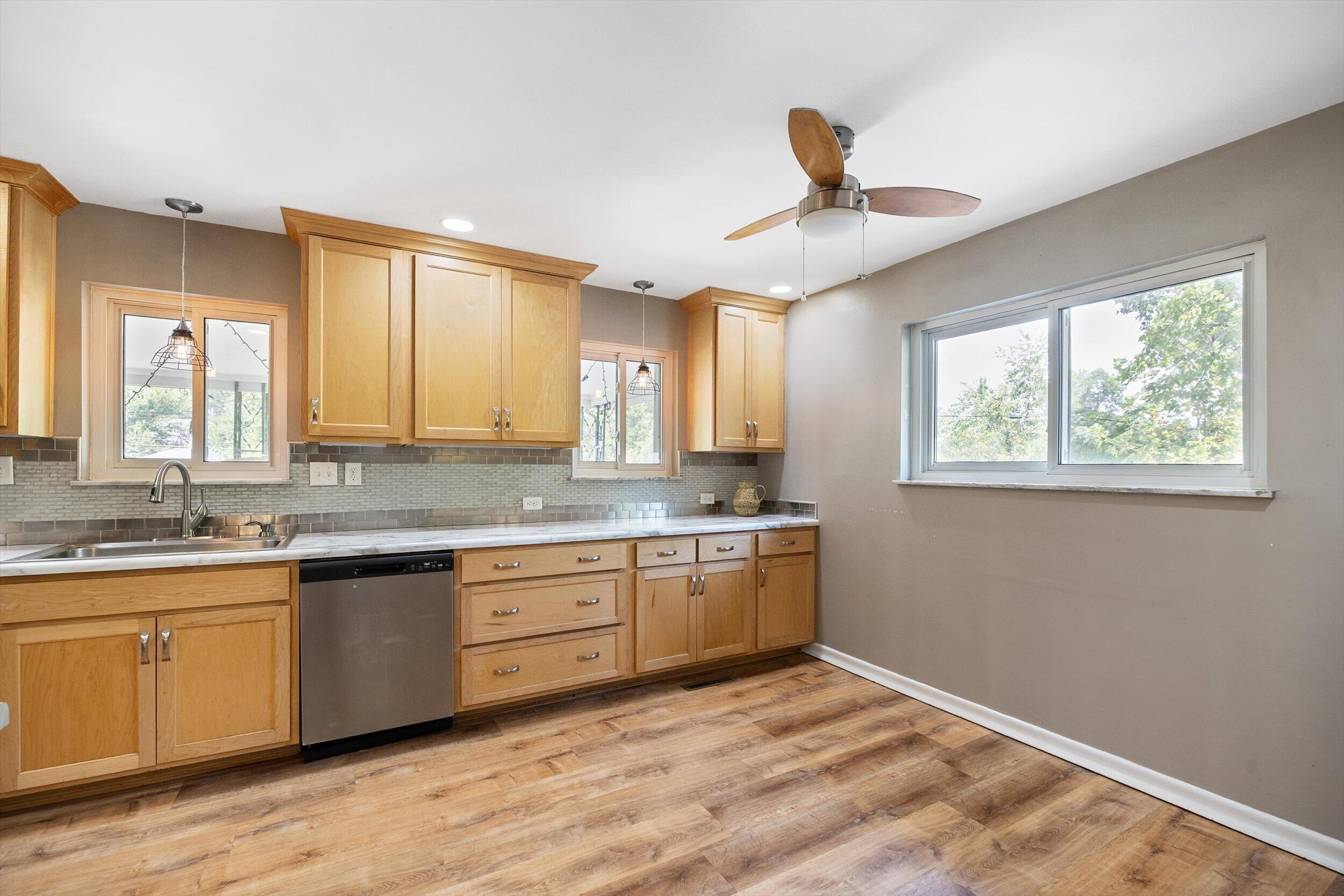 1617 Whippoorwill Road Property Photo 19
