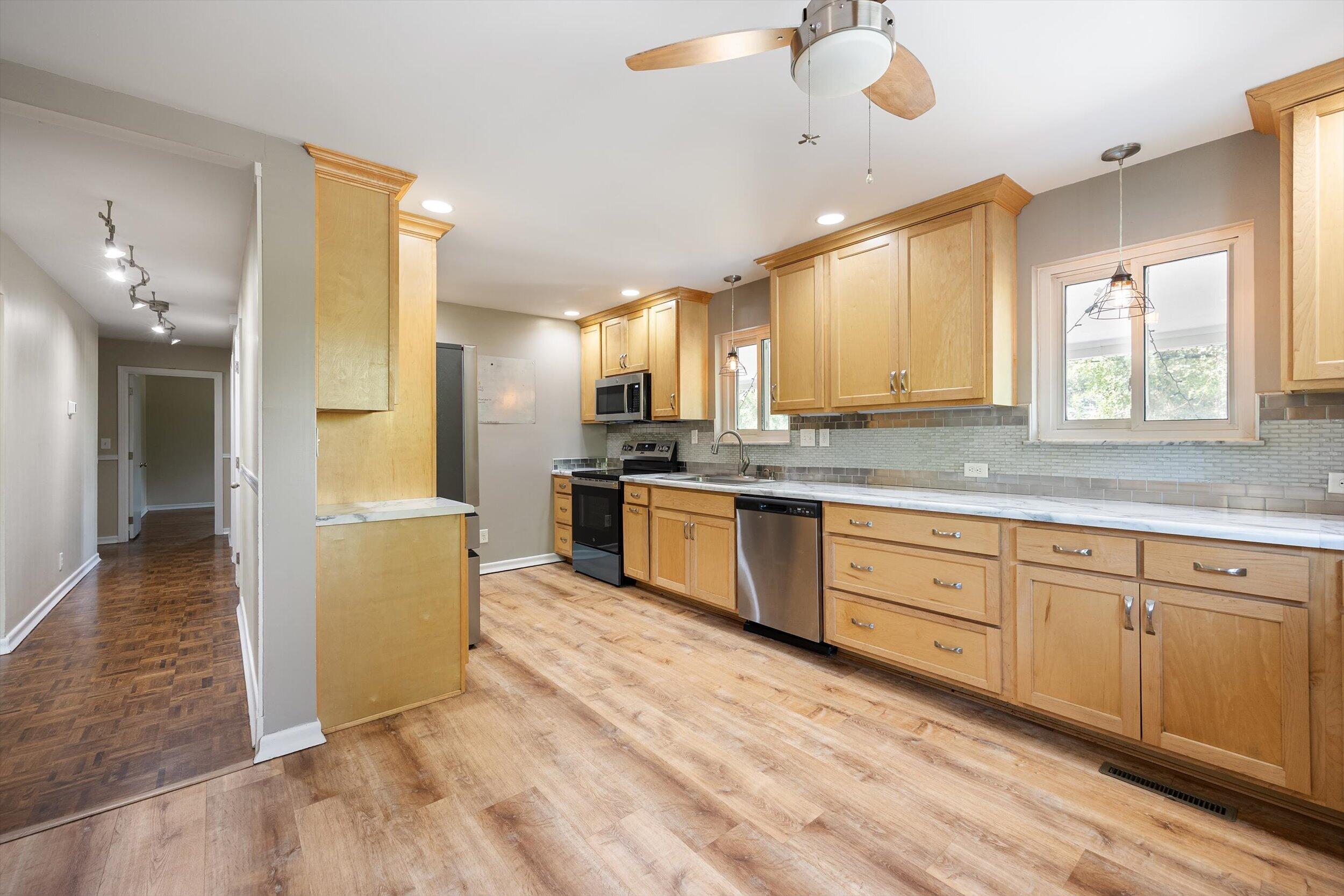1617 Whippoorwill Road Property Photo 24