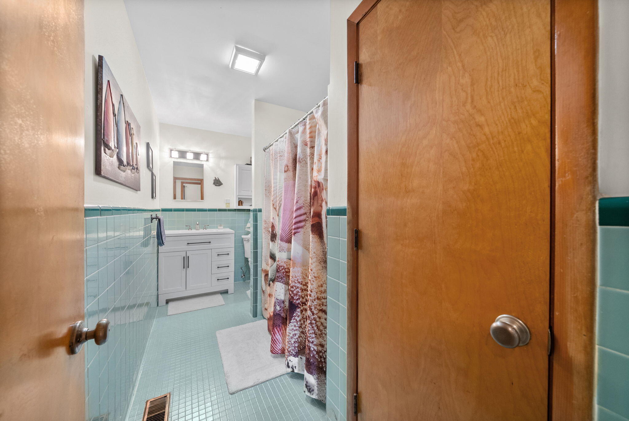 205 Sherwood Drive Property Photo 21