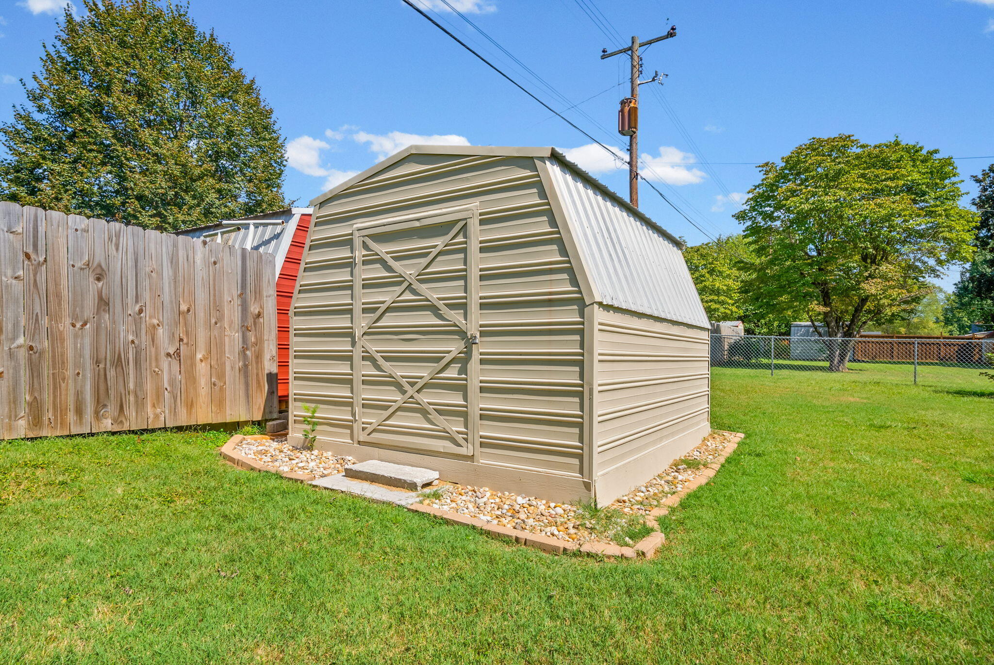 205 Sherwood Drive Property Photo 36