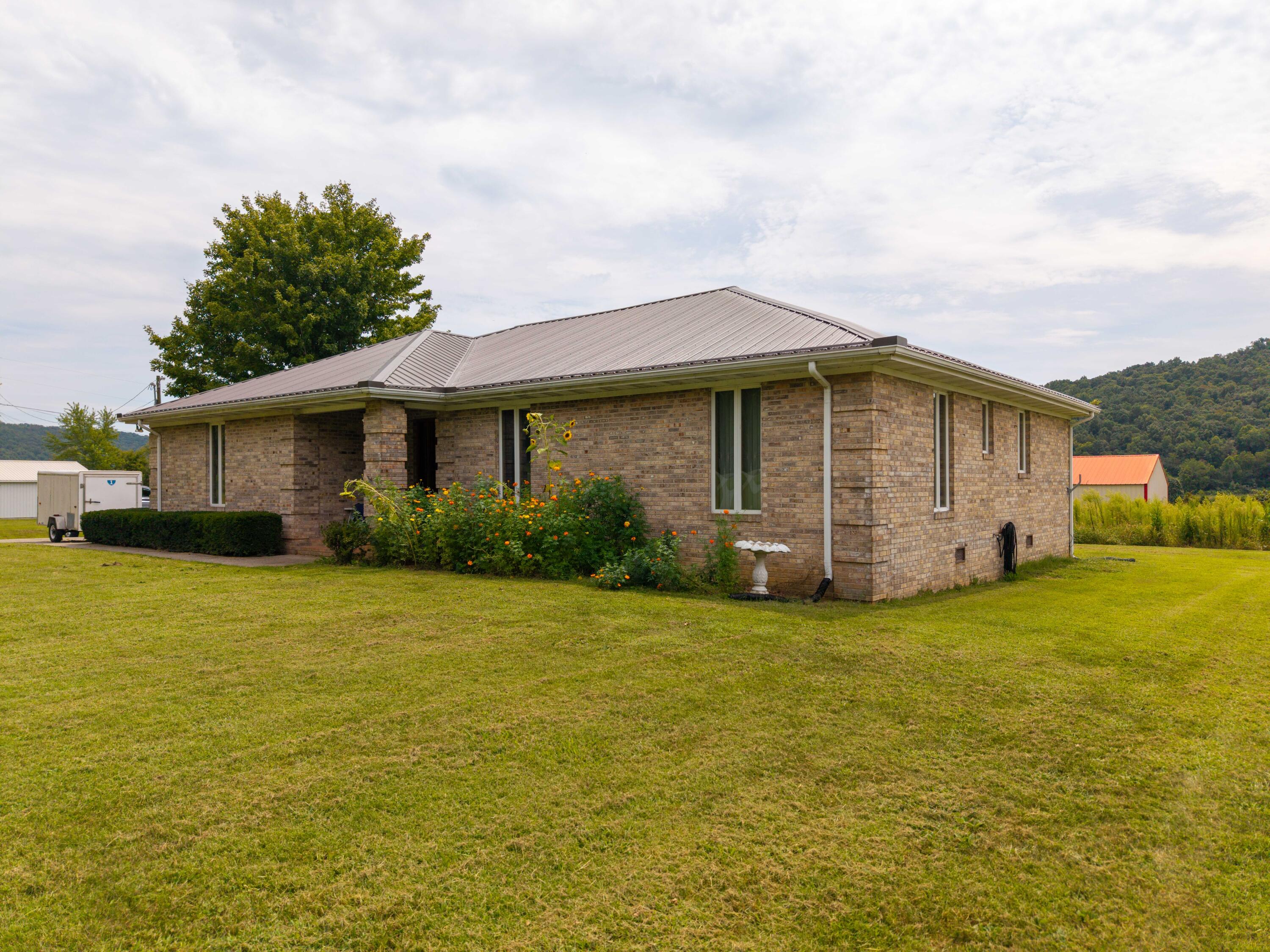46 Pendleton Hollow Road Property Photo 2