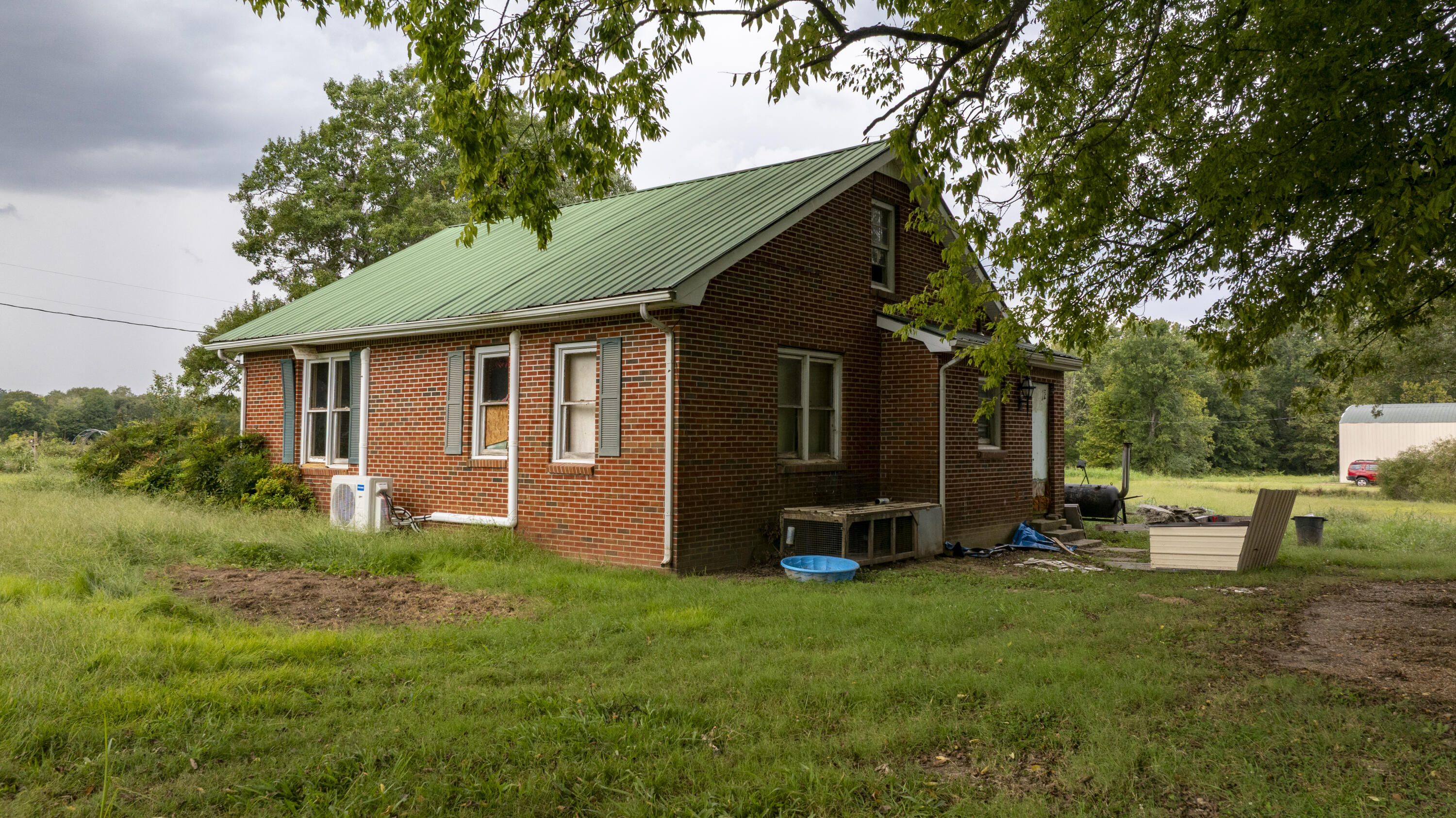 1360 Osborne Property Photo 11
