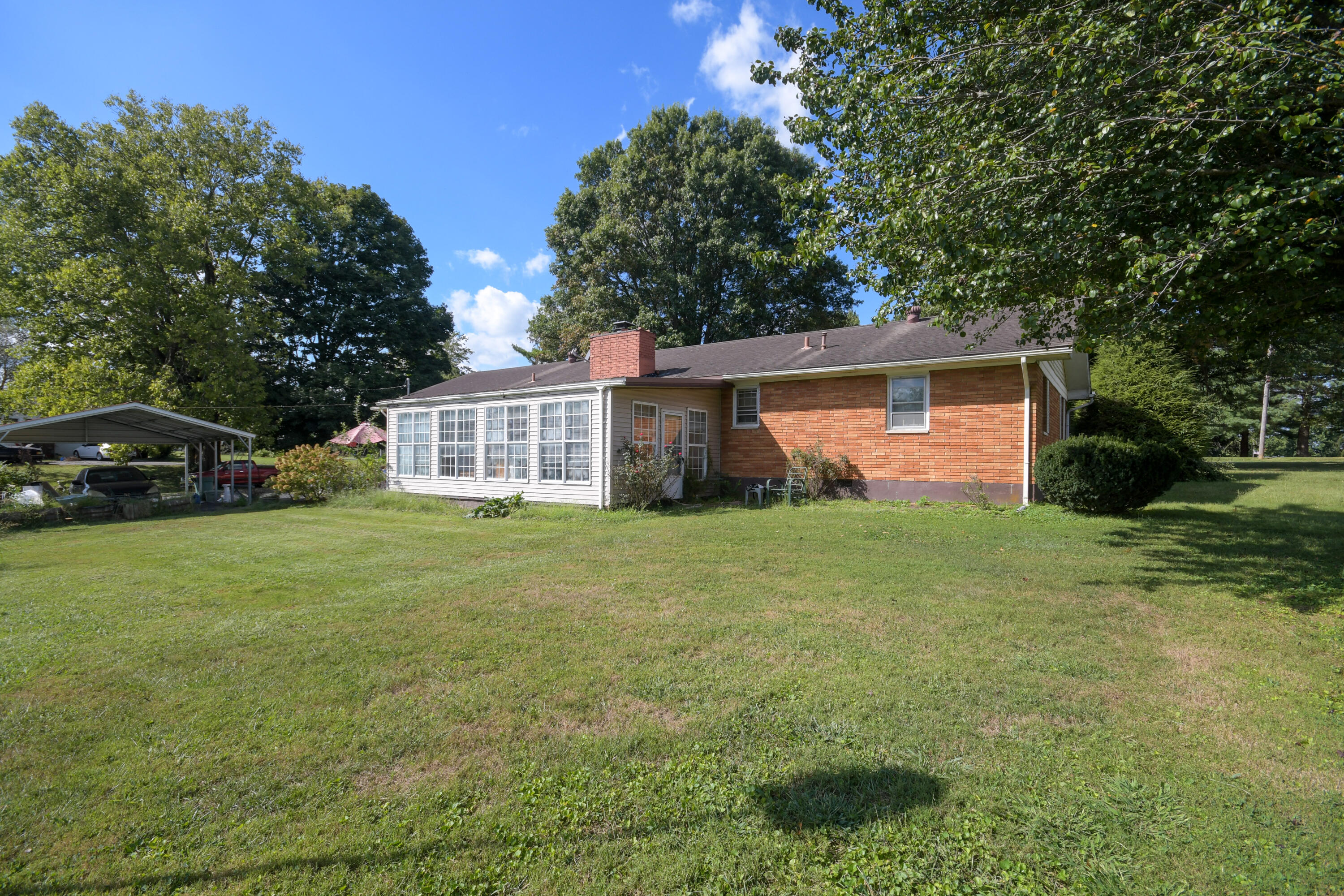 1310 Osborne Road Property Photo 7
