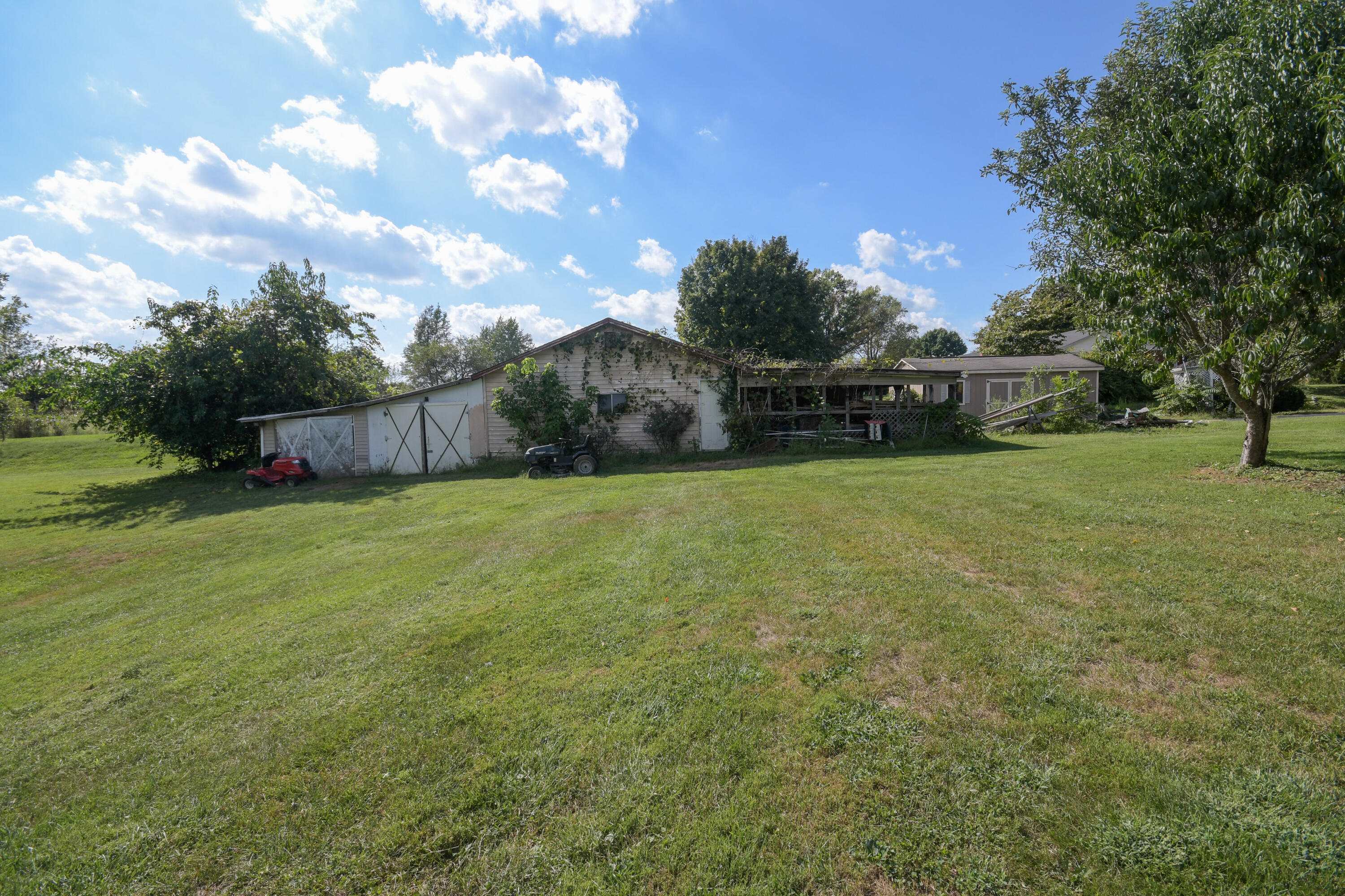 1310 Osborne Road Property Photo 14