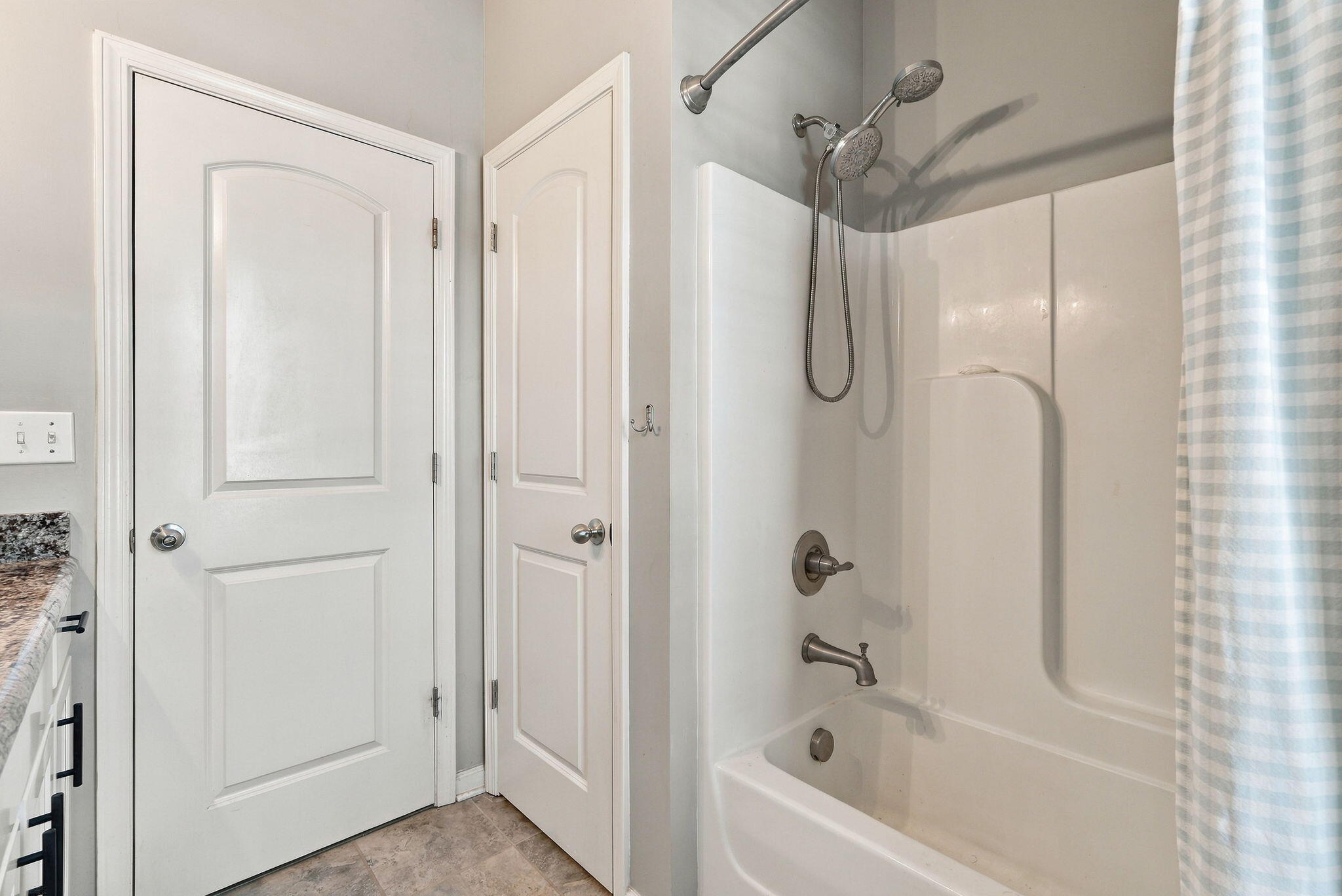 160 Rowanberry Drive Property Photo 11