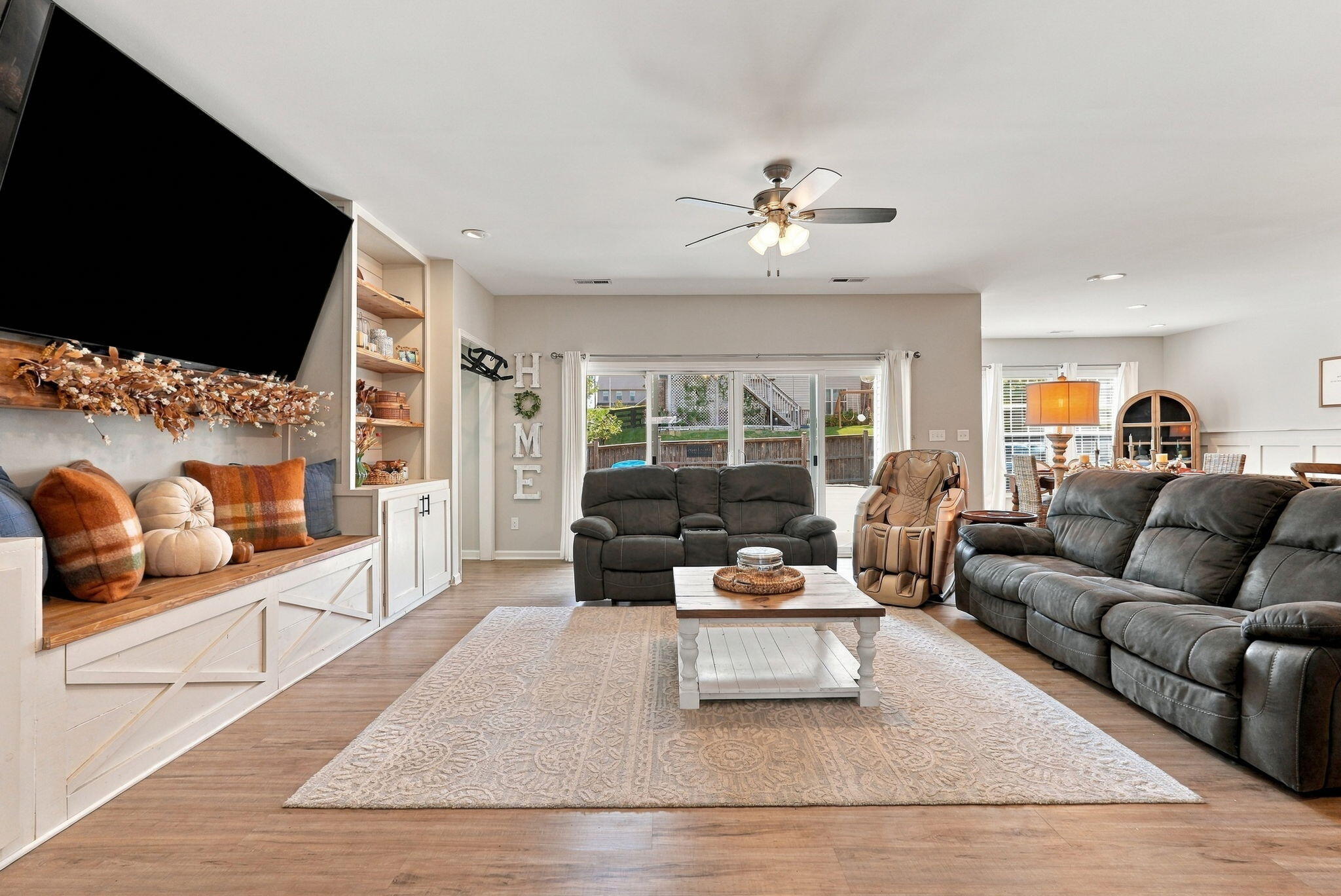 160 Rowanberry Drive Property Photo 12
