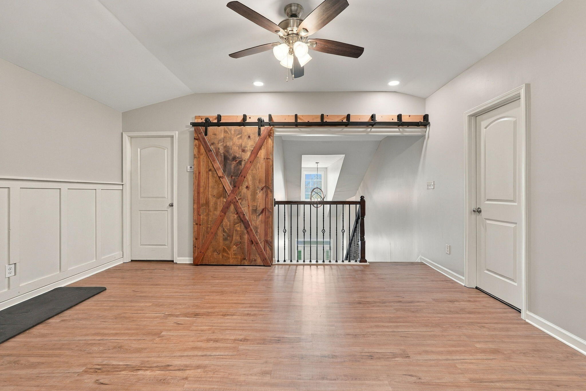 160 Rowanberry Drive Property Photo 41