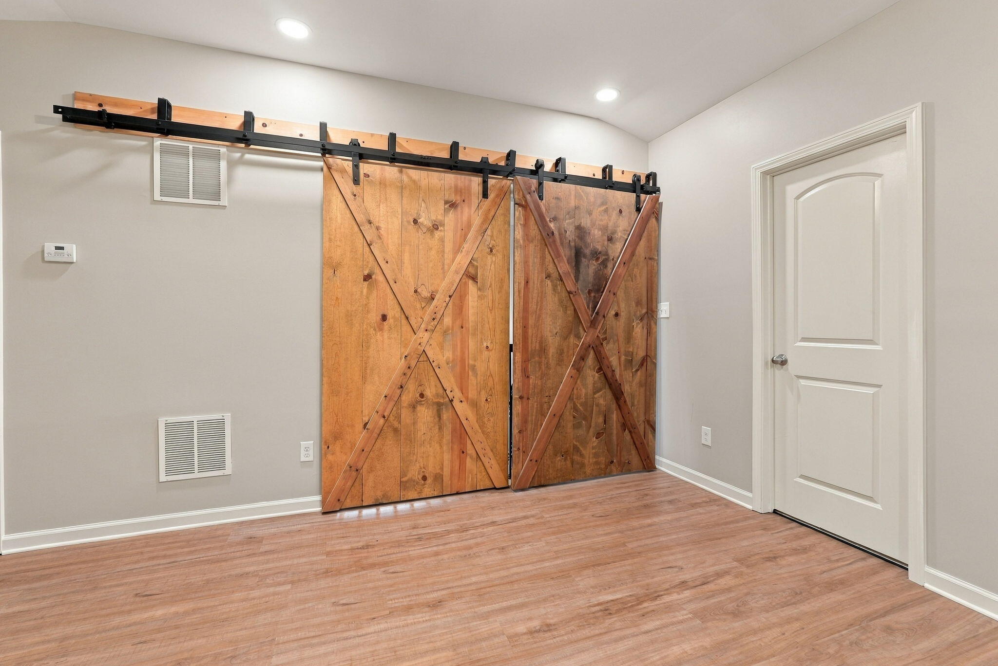 160 Rowanberry Drive Property Photo 42
