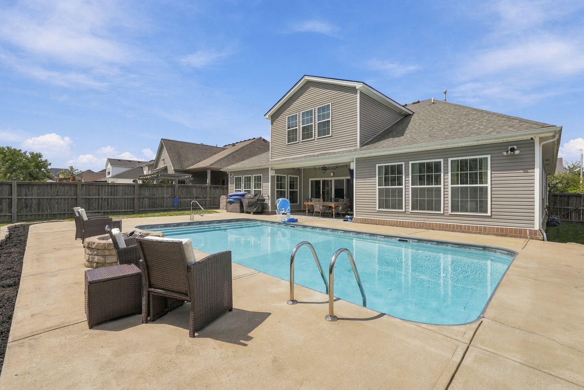 160 Rowanberry Drive Property Photo 46