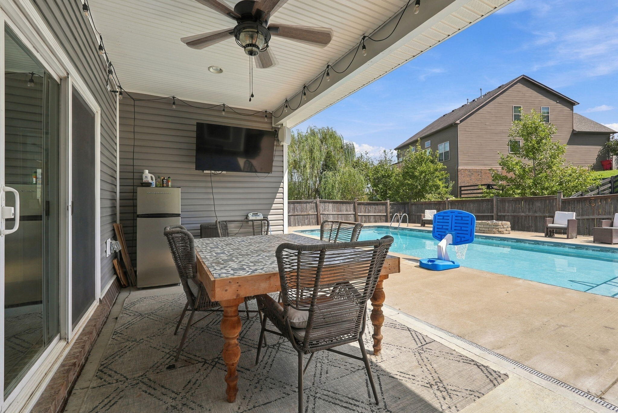 160 Rowanberry Drive Property Photo 48
