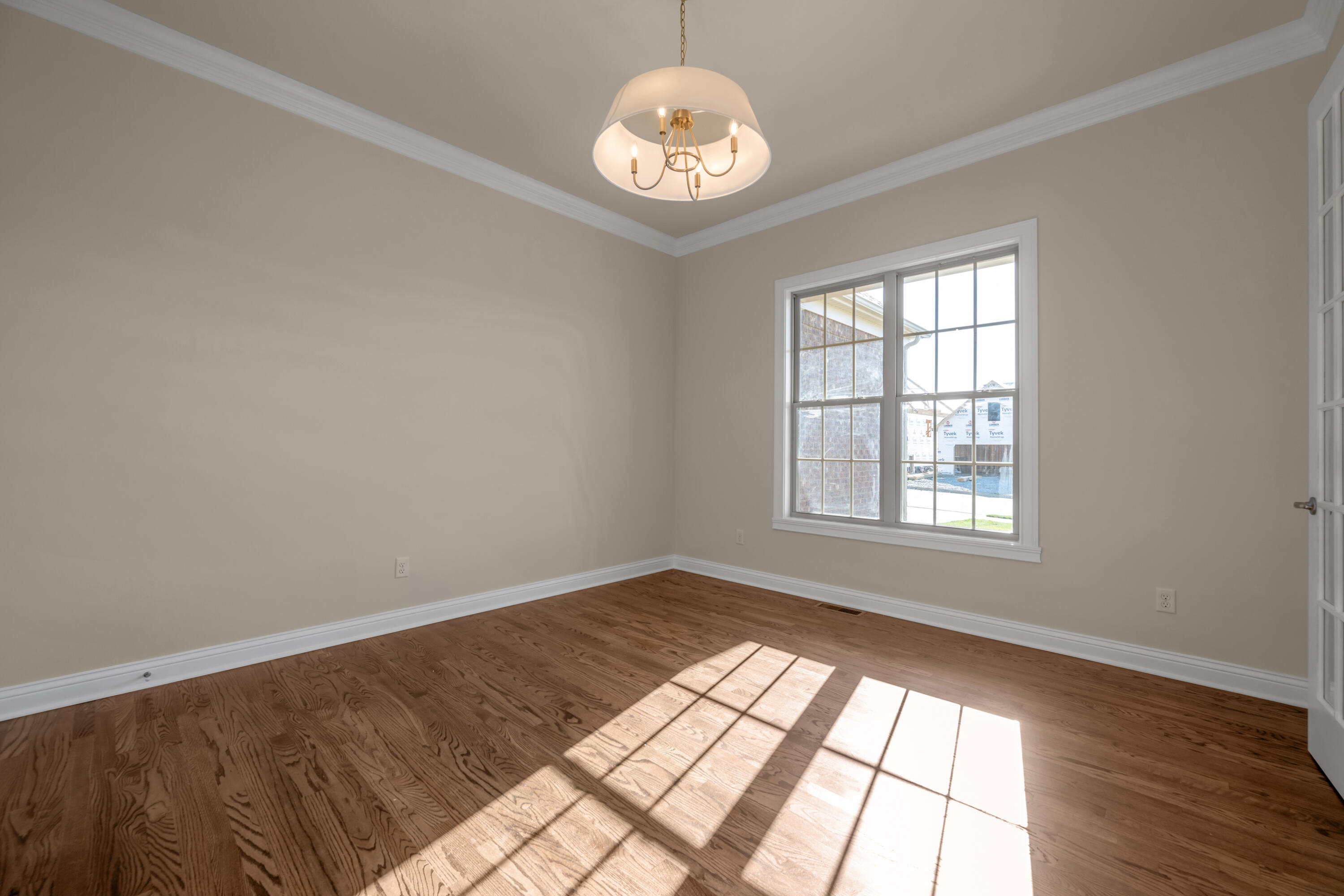 372 Weston Park Property Photo 5
