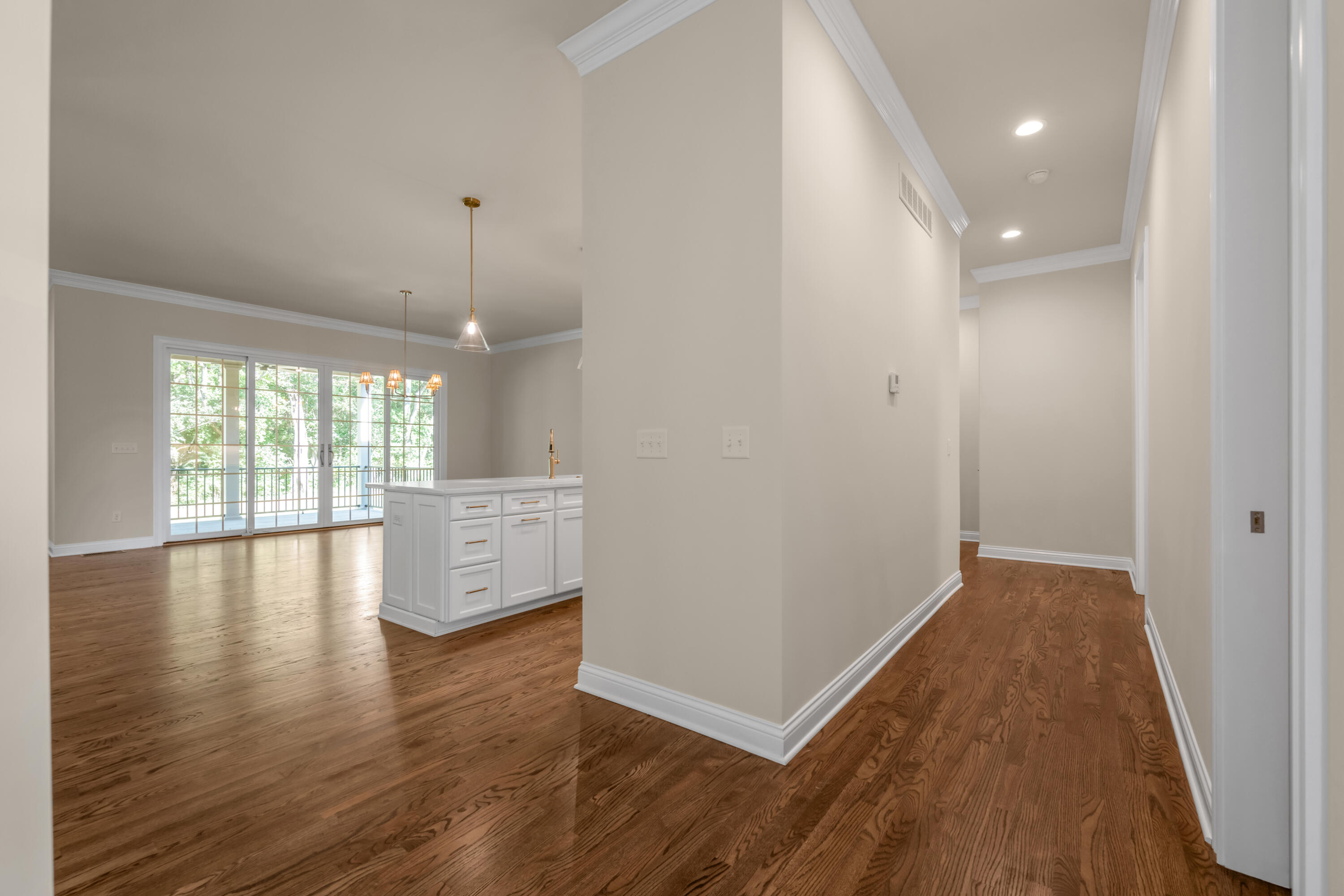372 Weston Park Property Photo 8