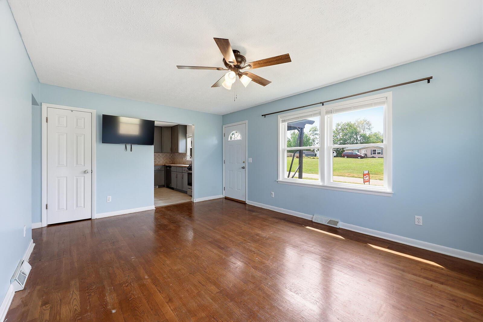 309 High Street Property Photo 2