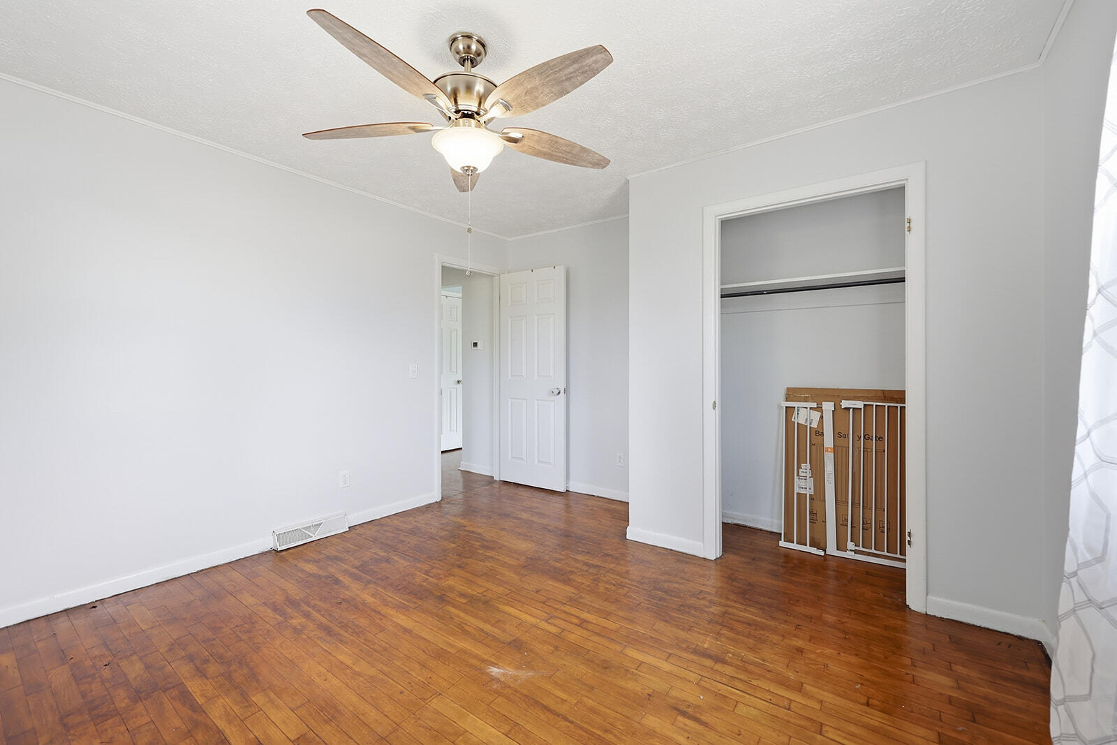 309 High Street Property Photo 17
