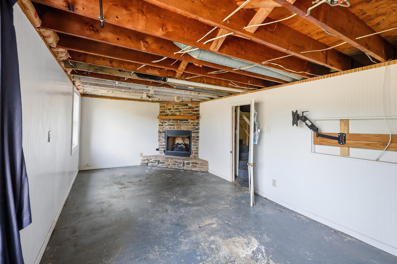309 High Street Property Photo 25