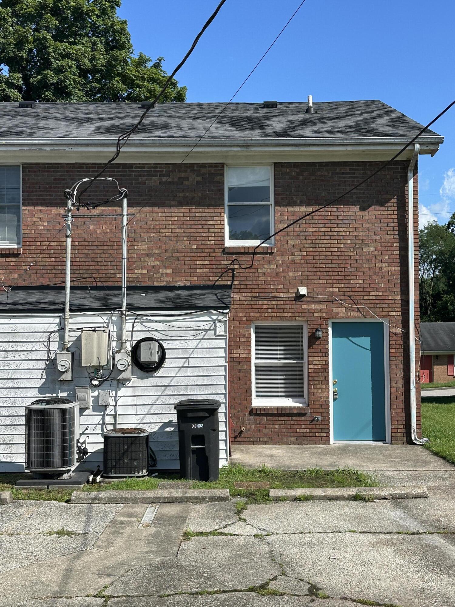 165 Landings Drive Property Photo 3
