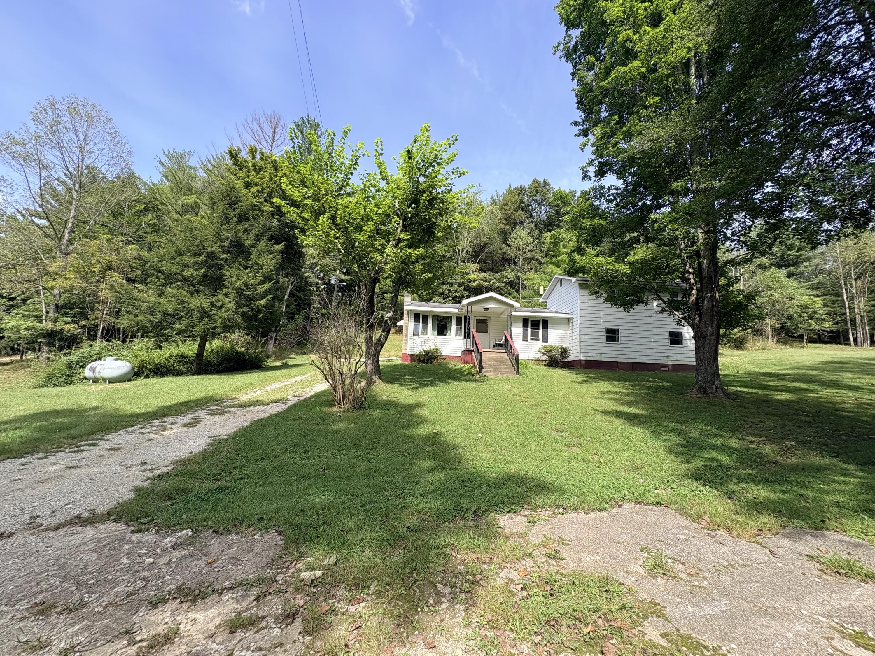 1270 Menix Road Property Photo 6