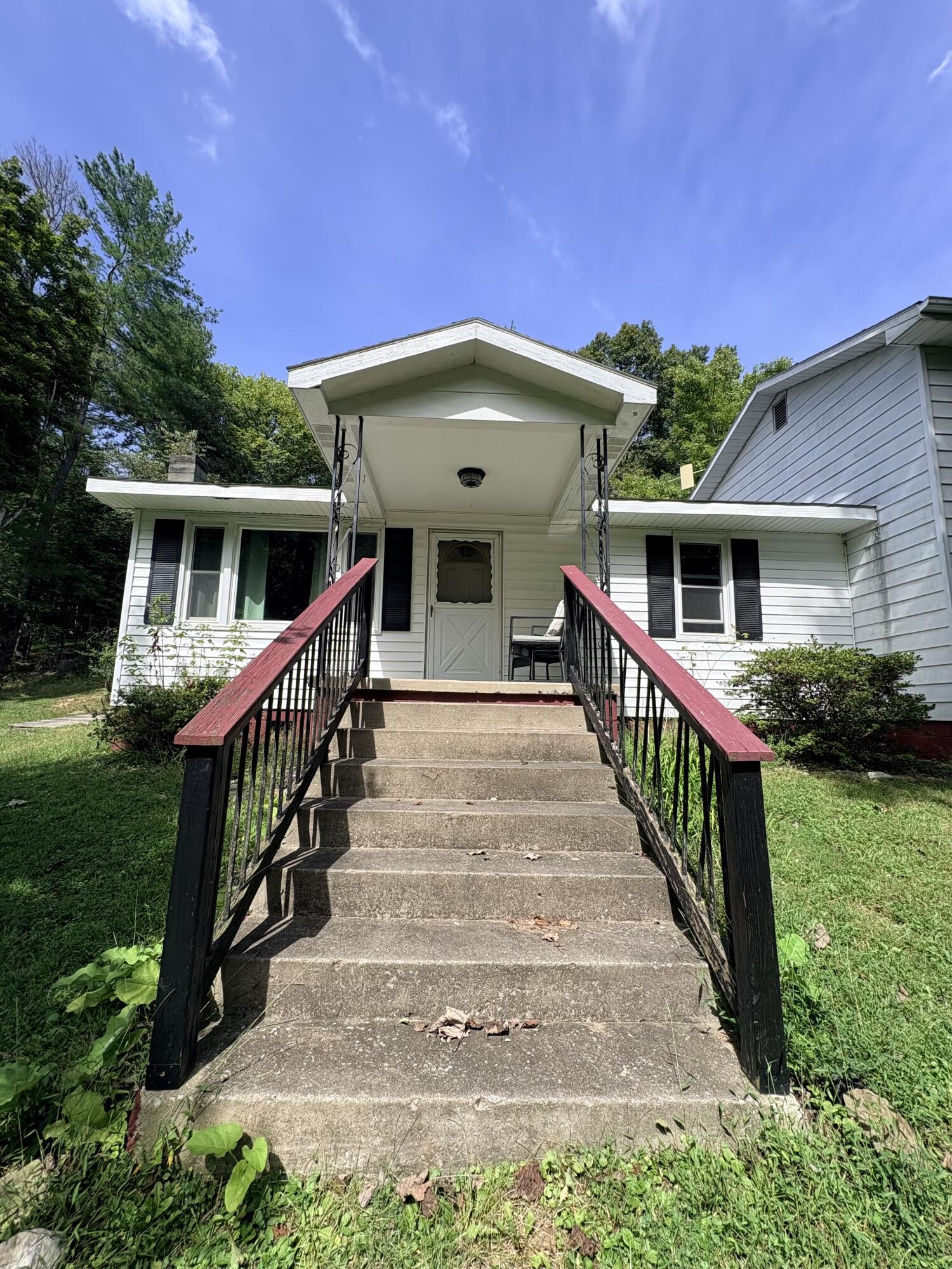 1270 Menix Road Property Photo 8
