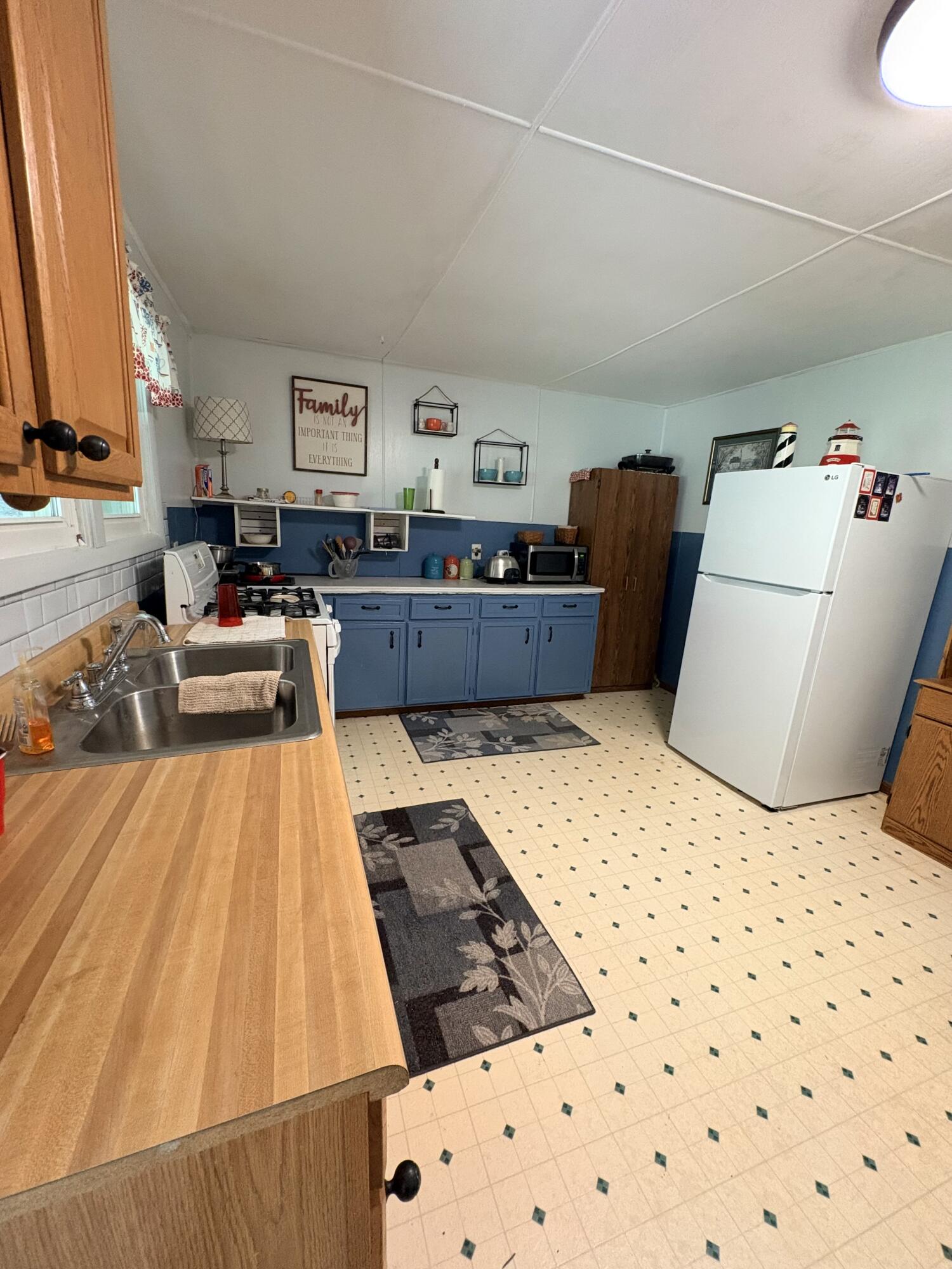 1270 Menix Road Property Photo 14