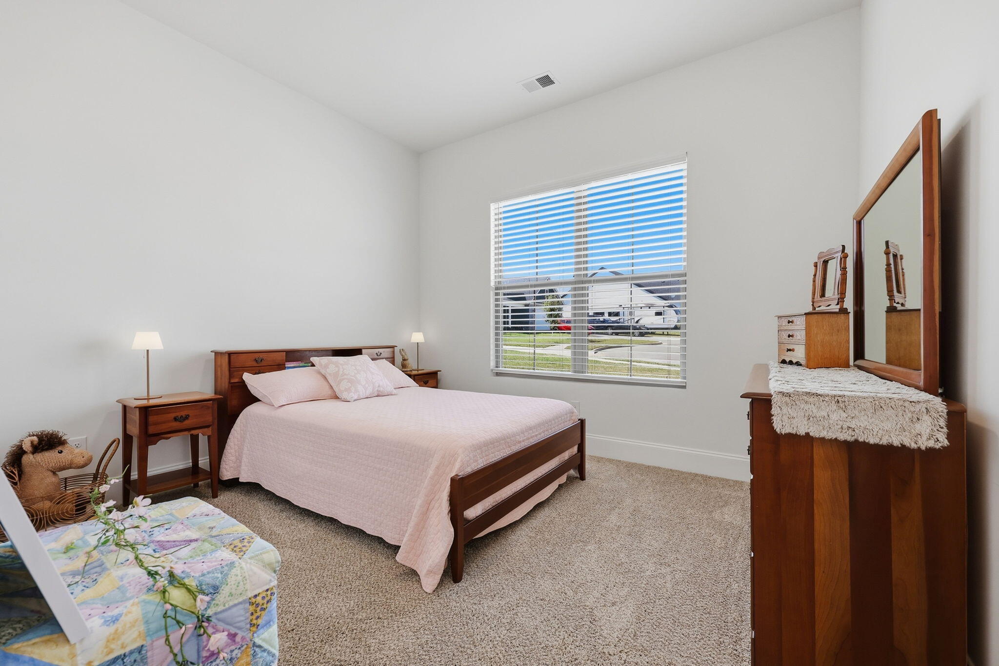 420 San Antonio Way Property Photo 10