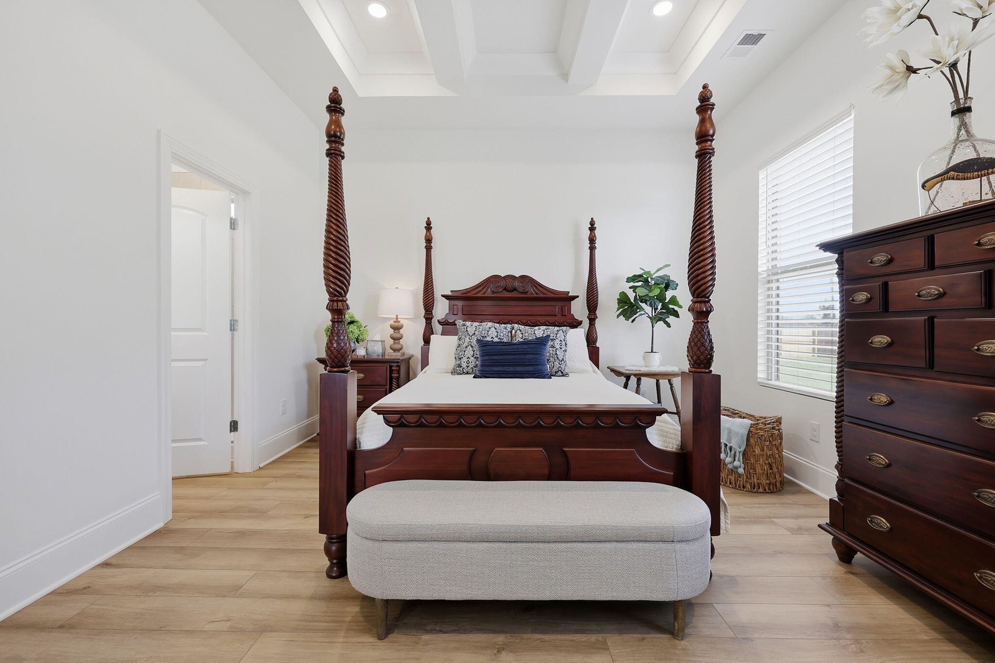 420 San Antonio Way Property Photo 33