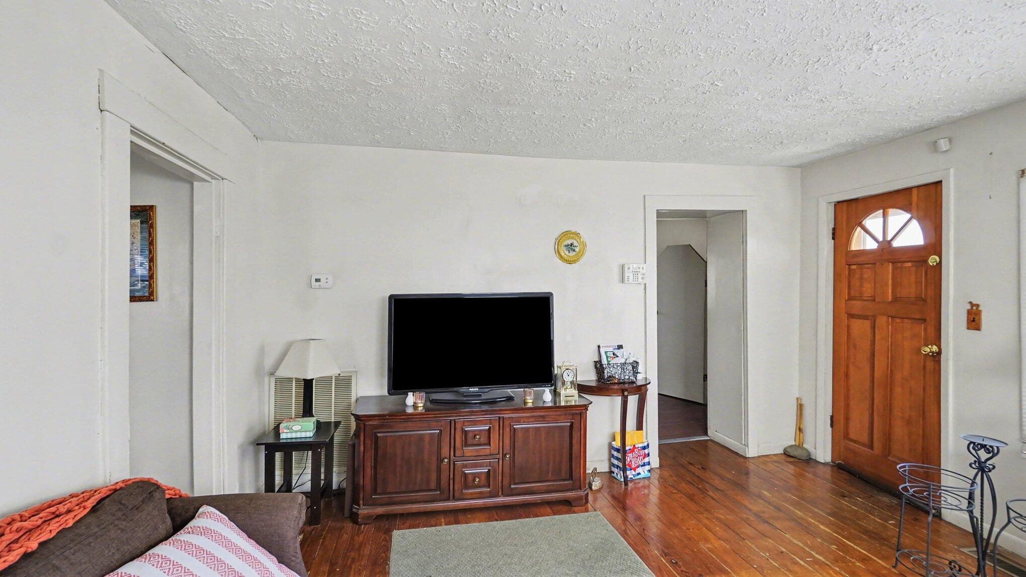 519 Patton Street Property Photo 5