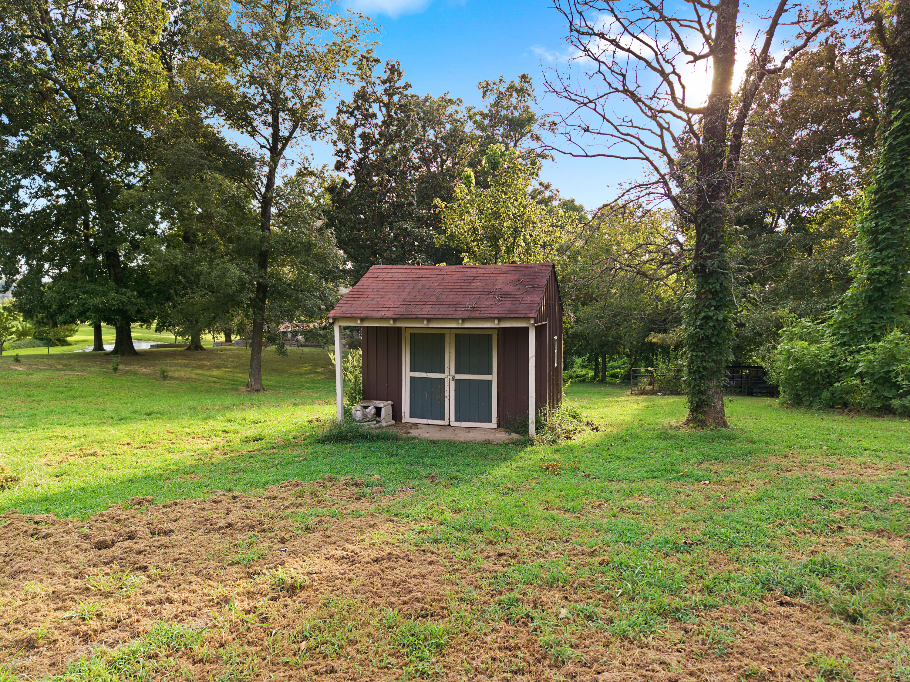 442 Rule Shack Road Property Photo 14
