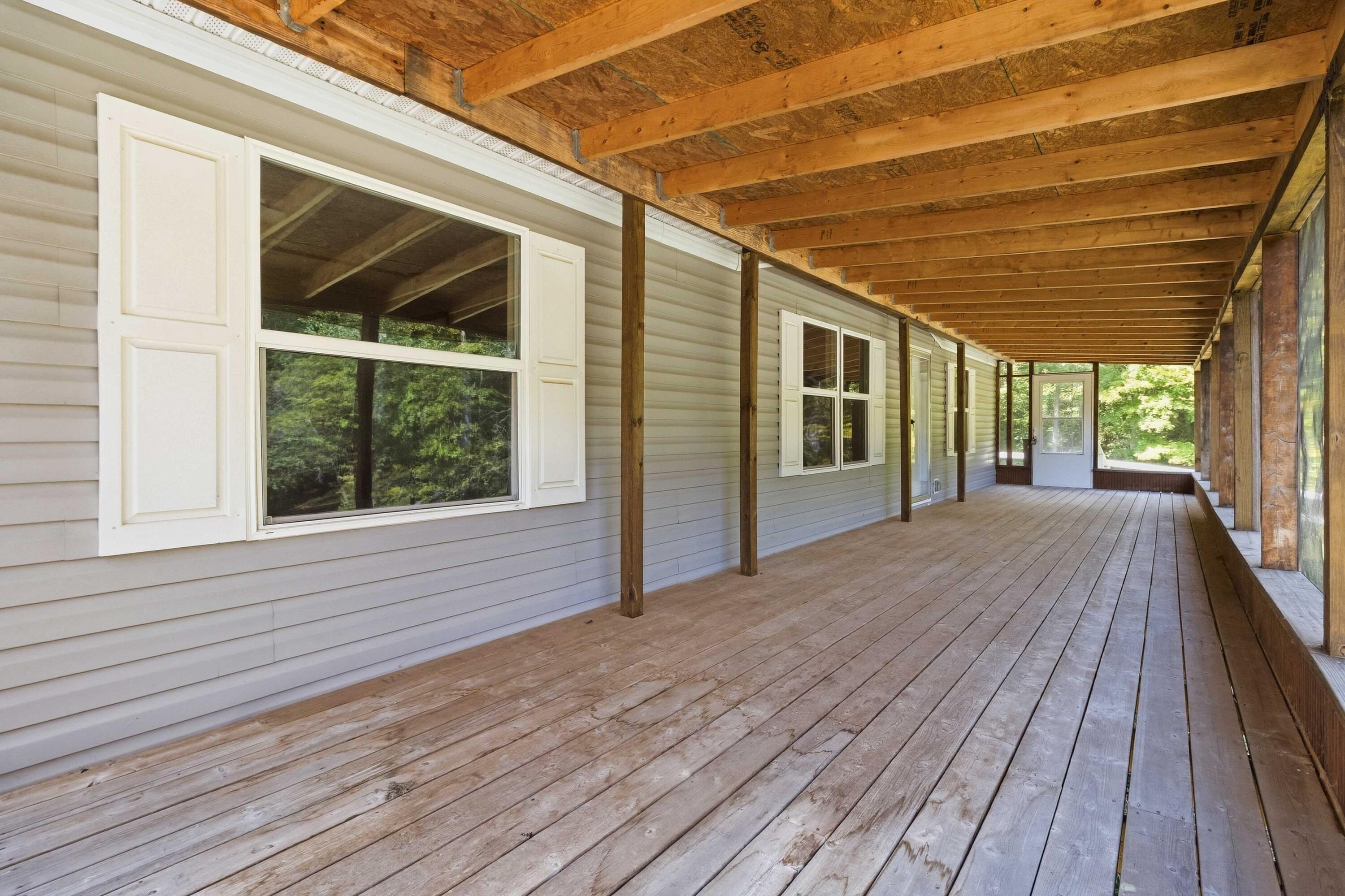 2781 Bull Run Road Property Photo 4