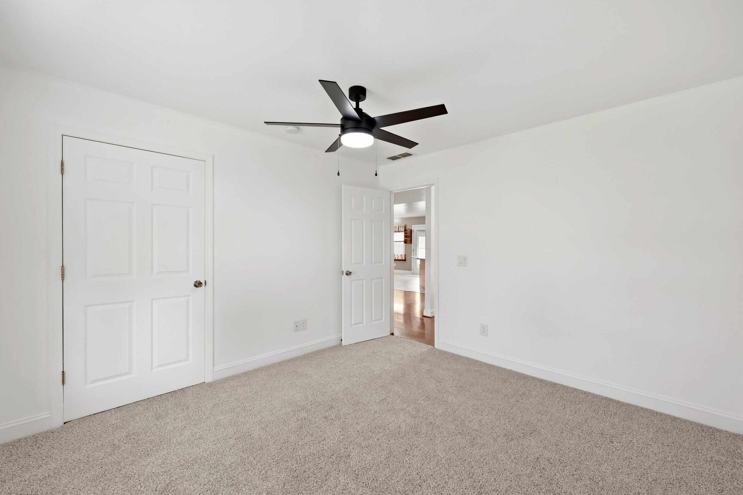 121 Brett Circle Property Photo 19