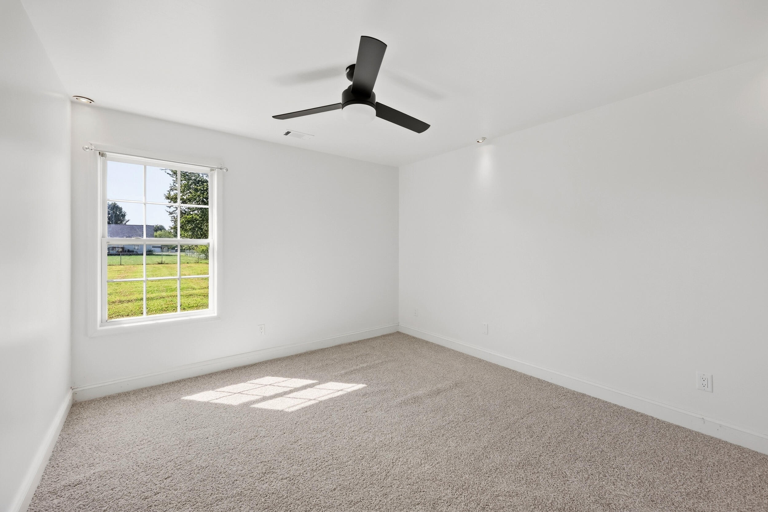 121 Brett Circle Property Photo 21