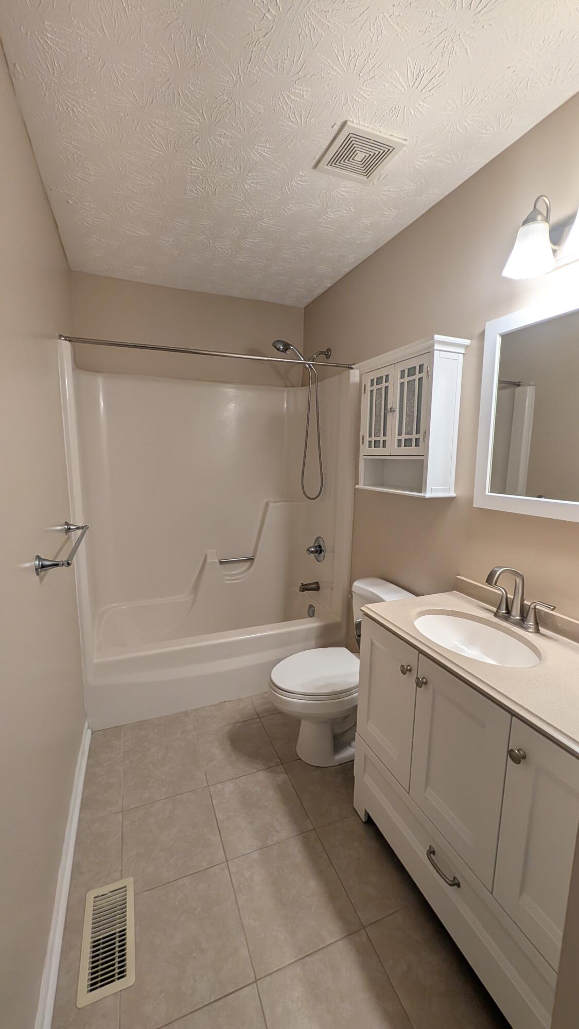 3540 Sundart Drive Property Photo 13